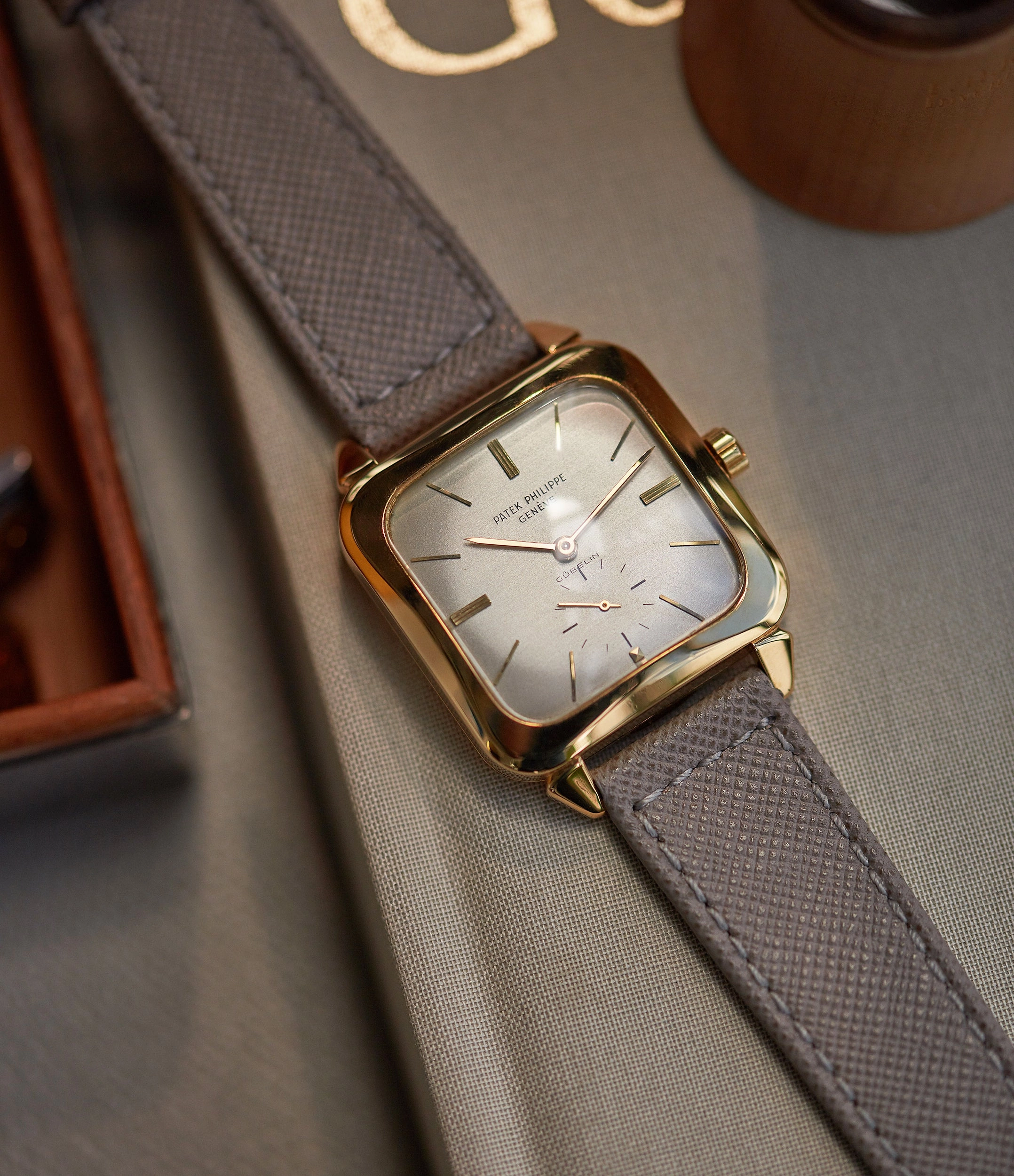 2540 | Gbelin-signed | Yellow Gold