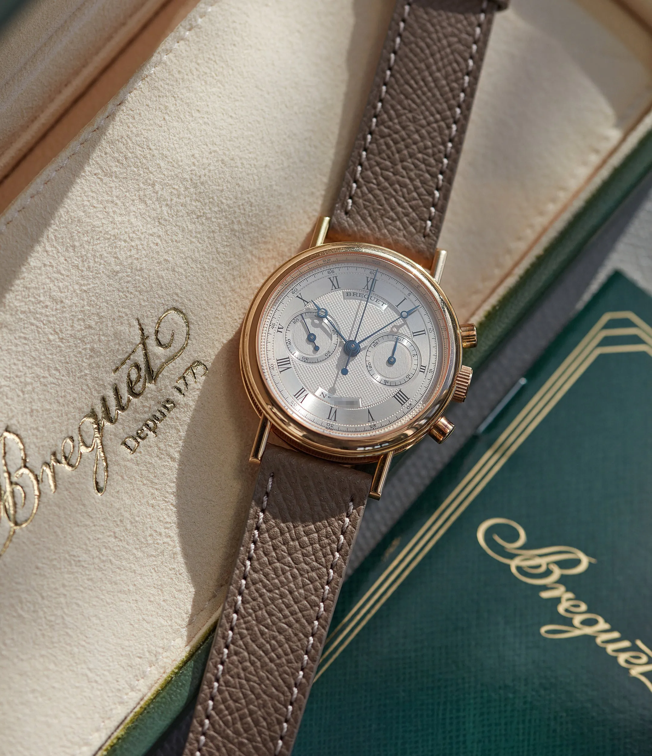 3230 | Rose Gold