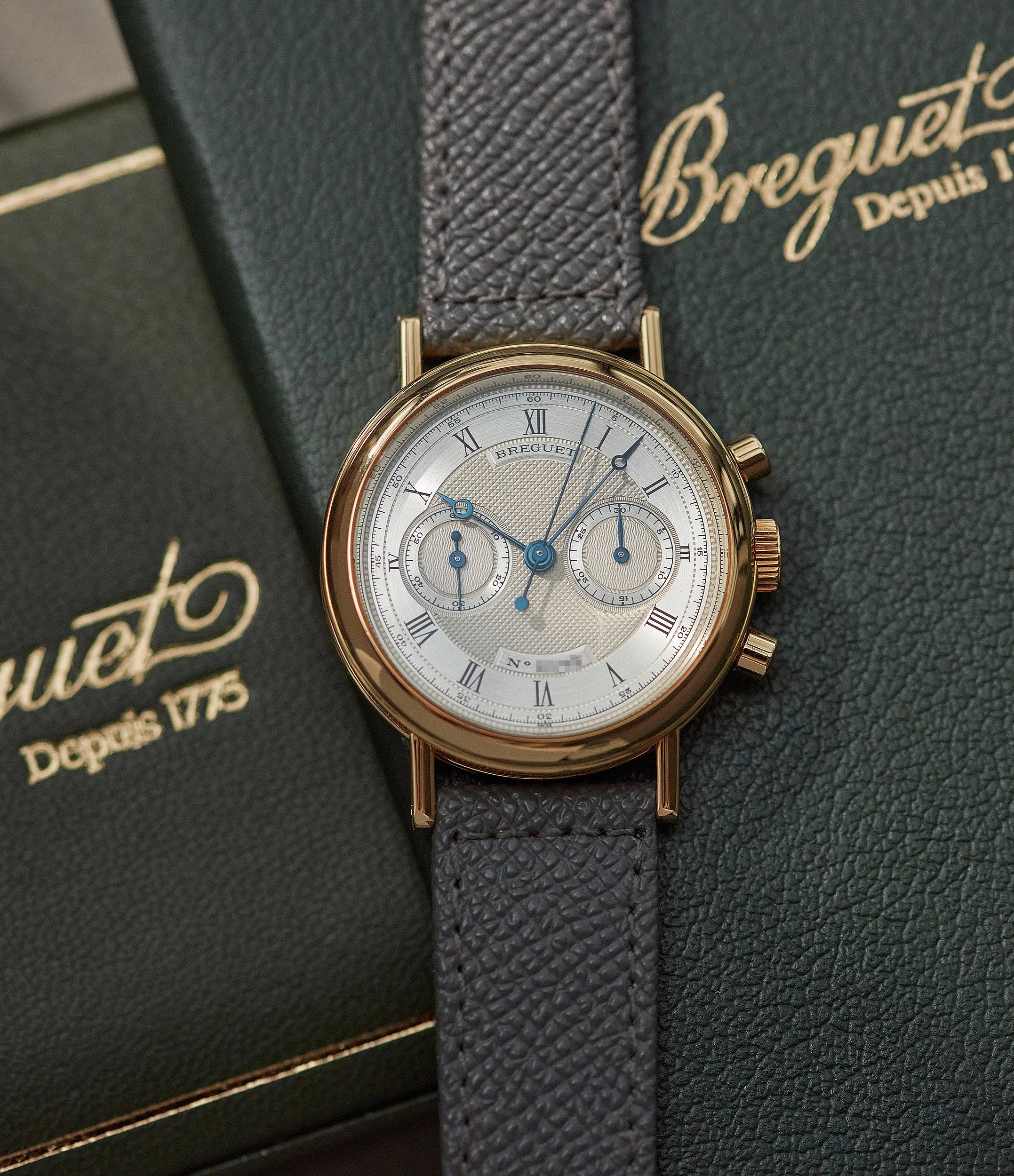 3237 | Yellow Gold | Chronograph
