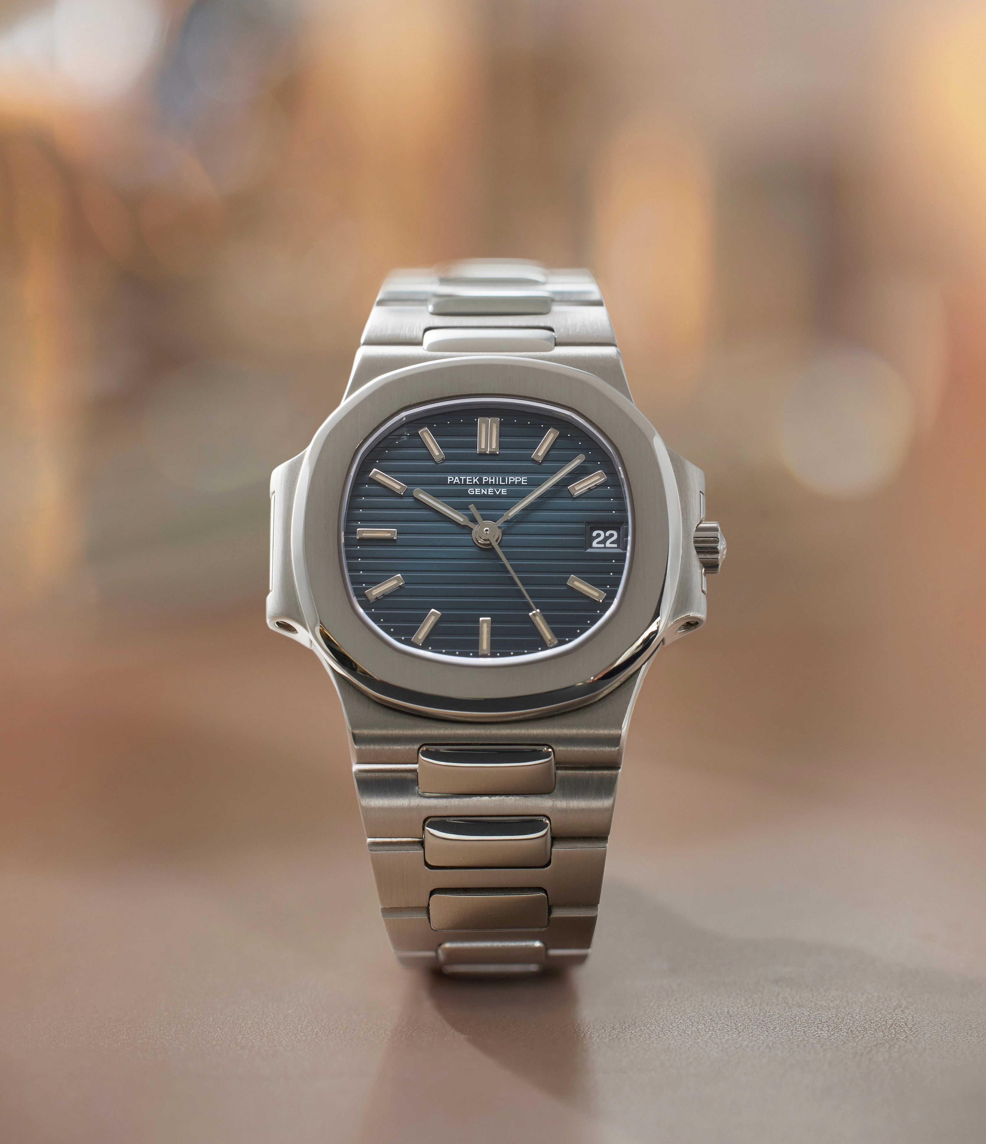 3800/1P | Nautilus | Platinum