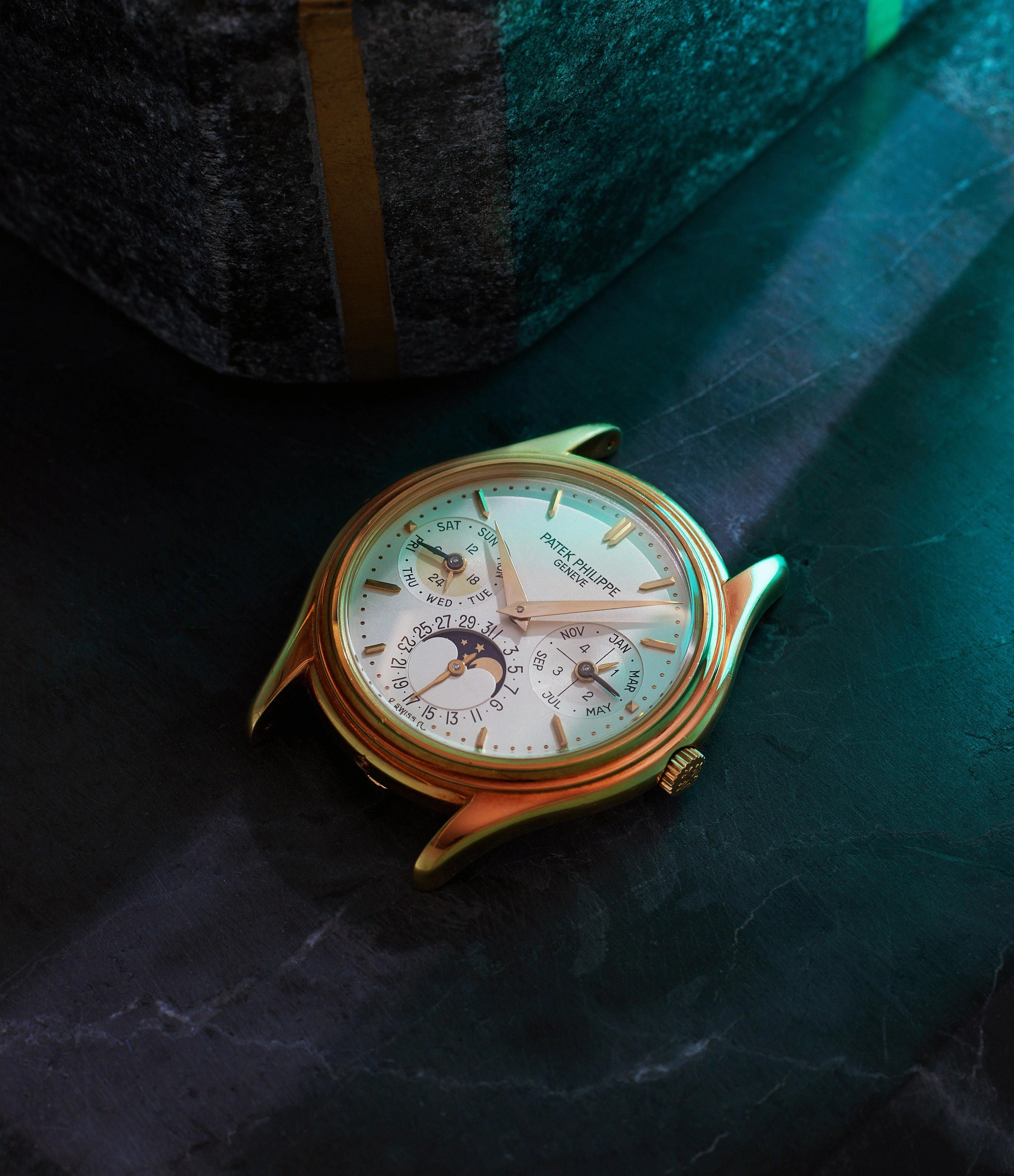 3940J | Yellow Gold