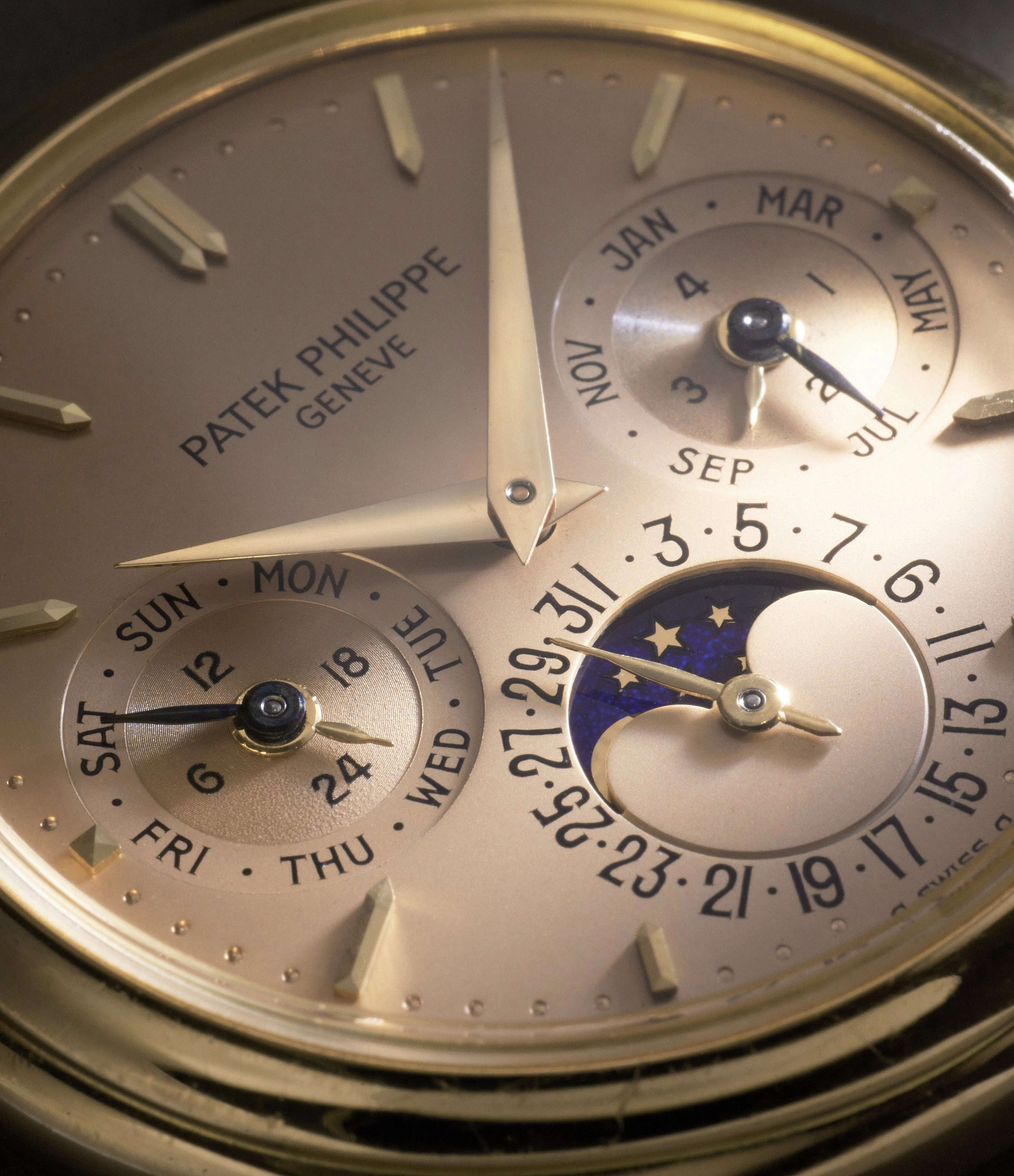 3940J dor dial | Perpetual Calendar | Yellow Gold