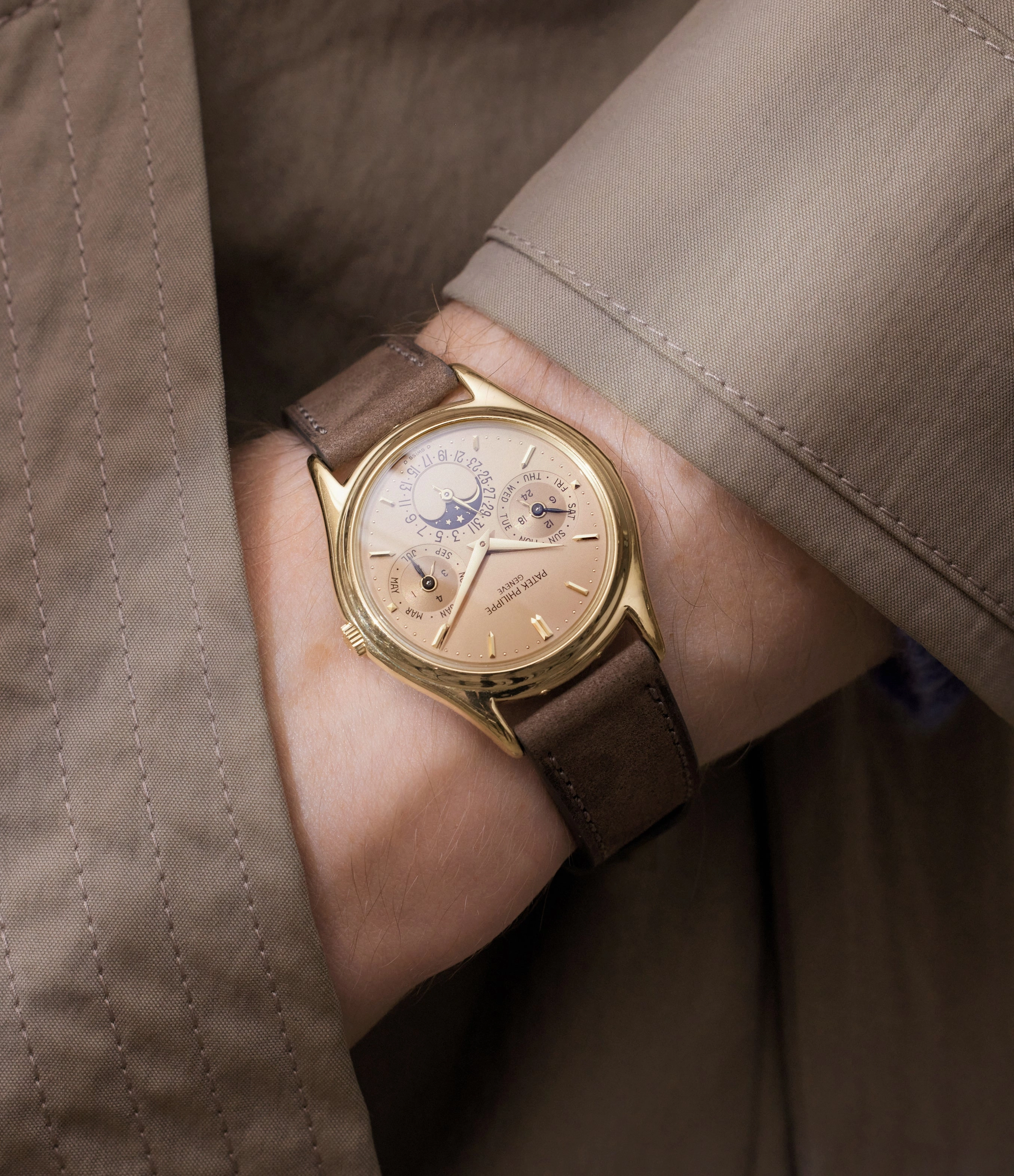 3940J dor dial | Perpetual Calendar | Yellow Gold