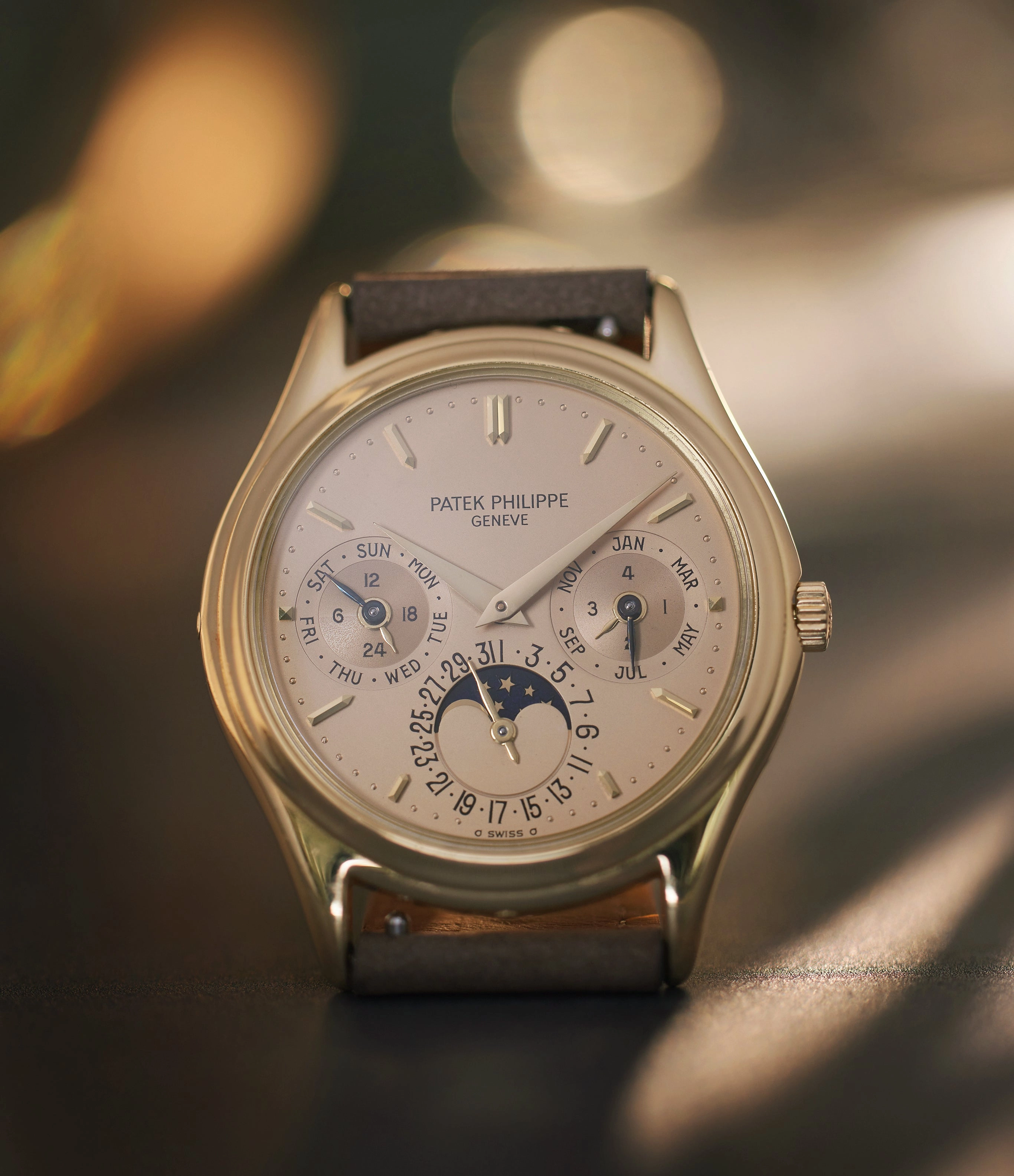 3940J dor dial | Perpetual Calendar | Yellow Gold