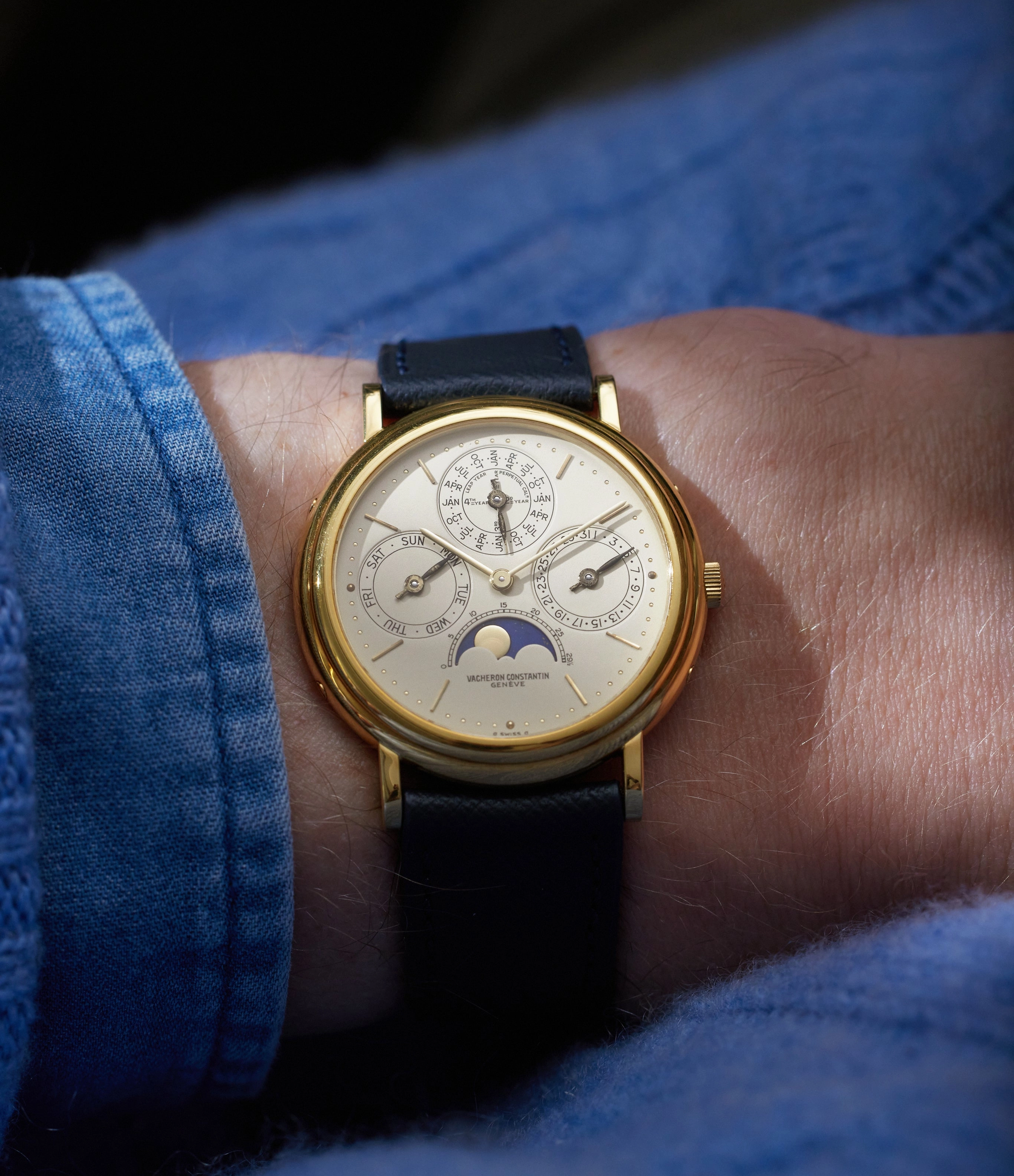43031 | Perpetual Calendar | Yellow Gold