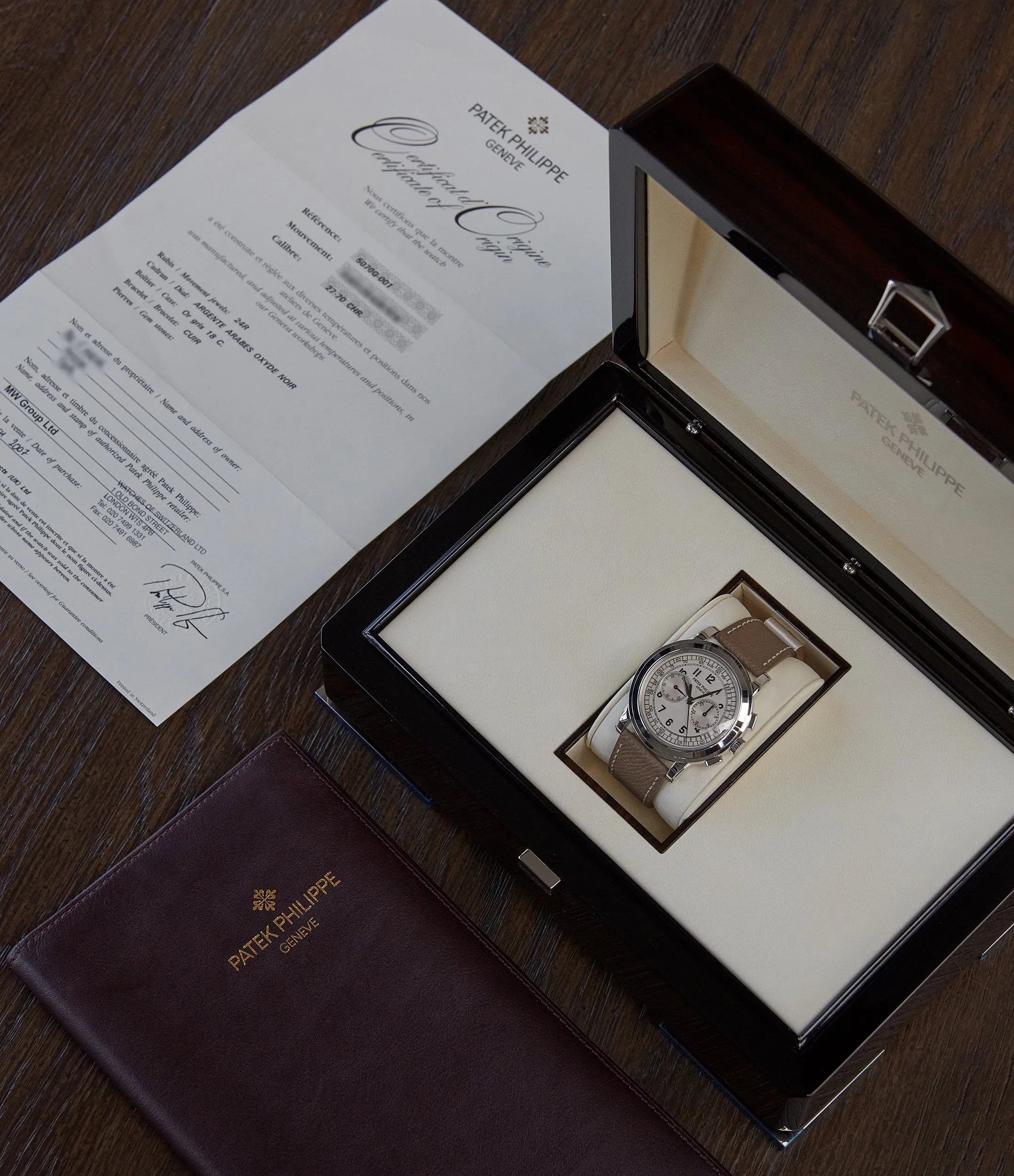 5070G-001 | Chronograph | White Gold