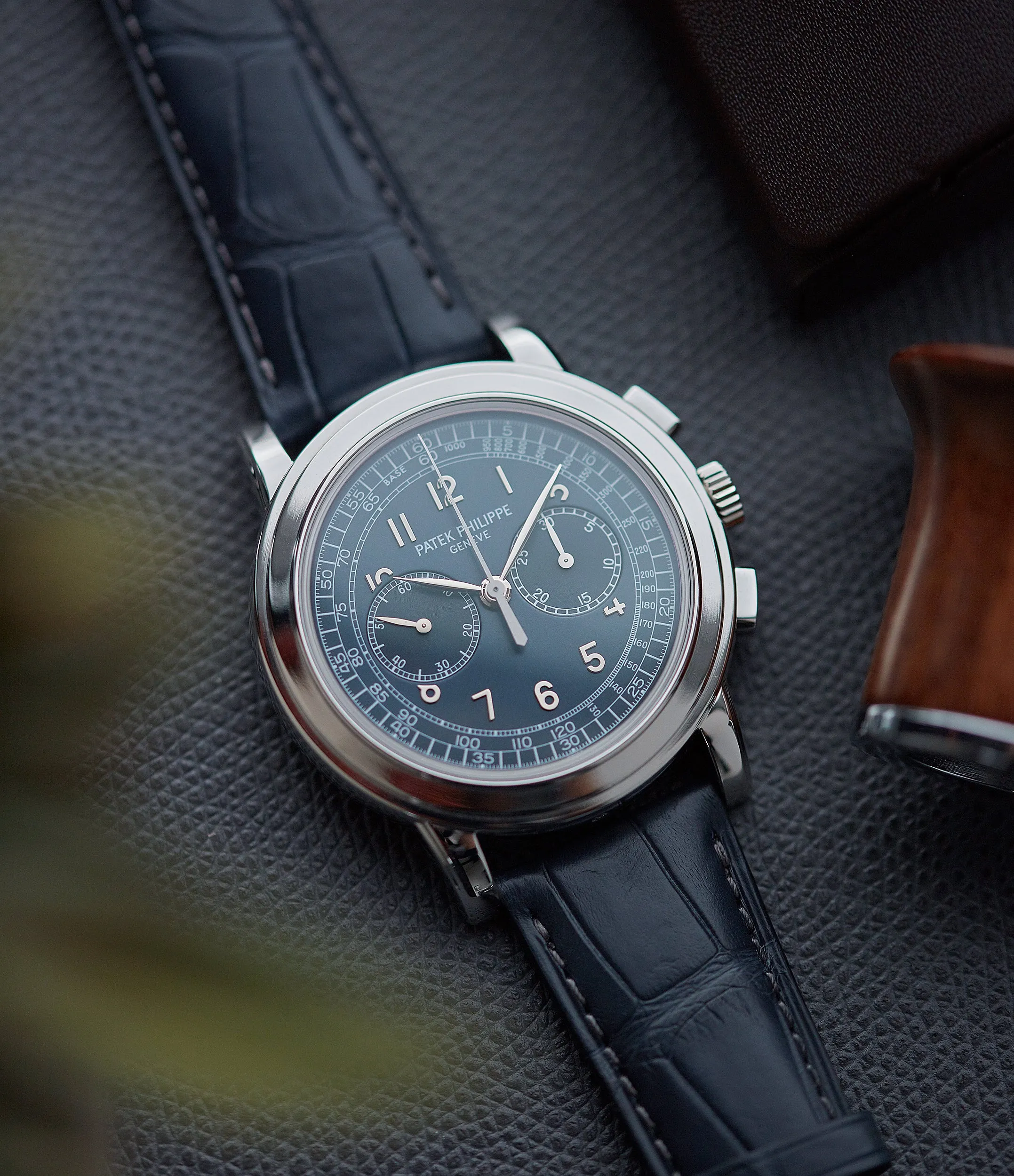5070P | Chronograph | Platinum