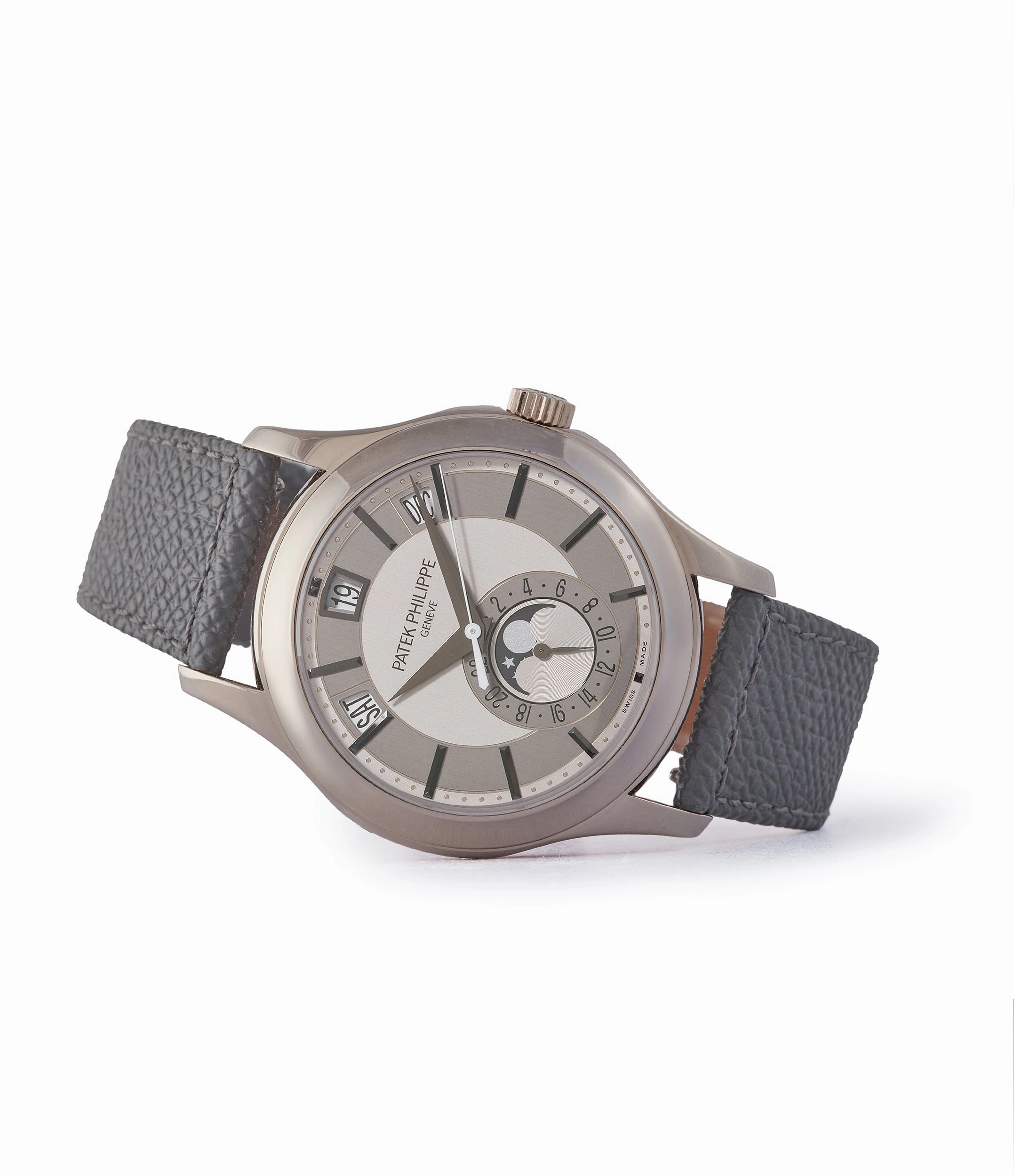 5205G-001 | Annual Calendar | White Gold