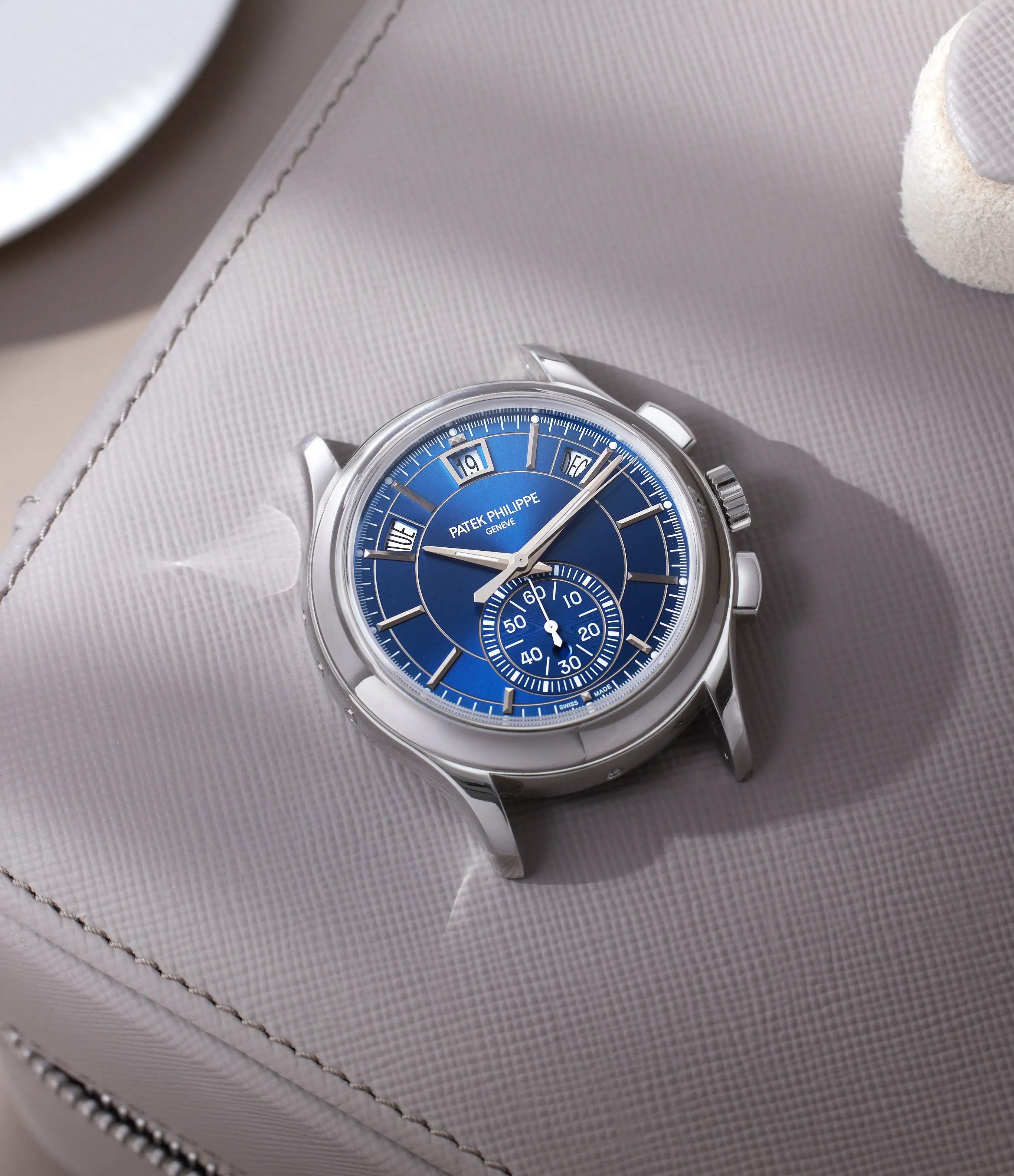 5905P | Annual Calendar | Chronograph | Platinum