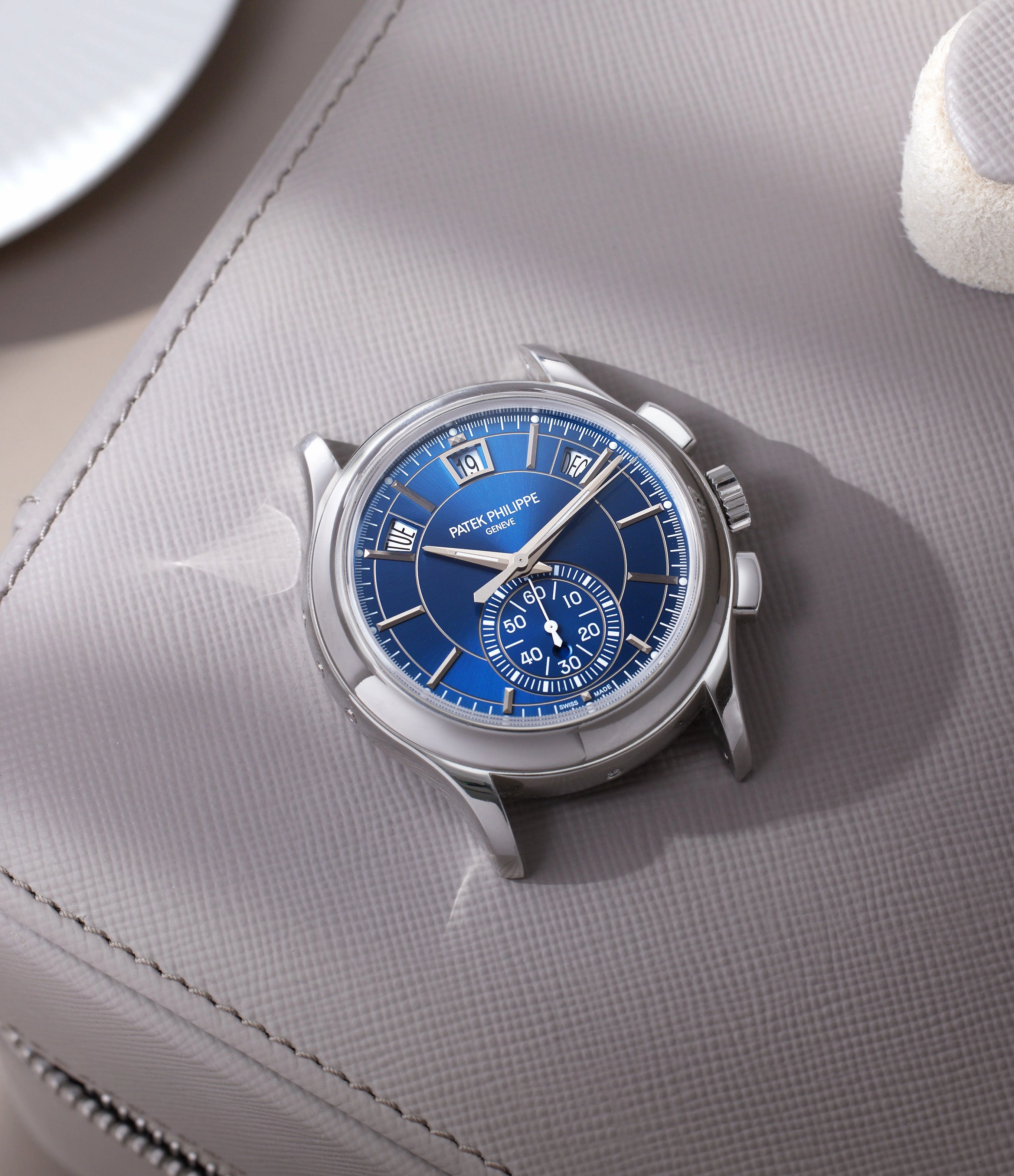 5905P | Annual Calendar | Chronograph | Platinum
