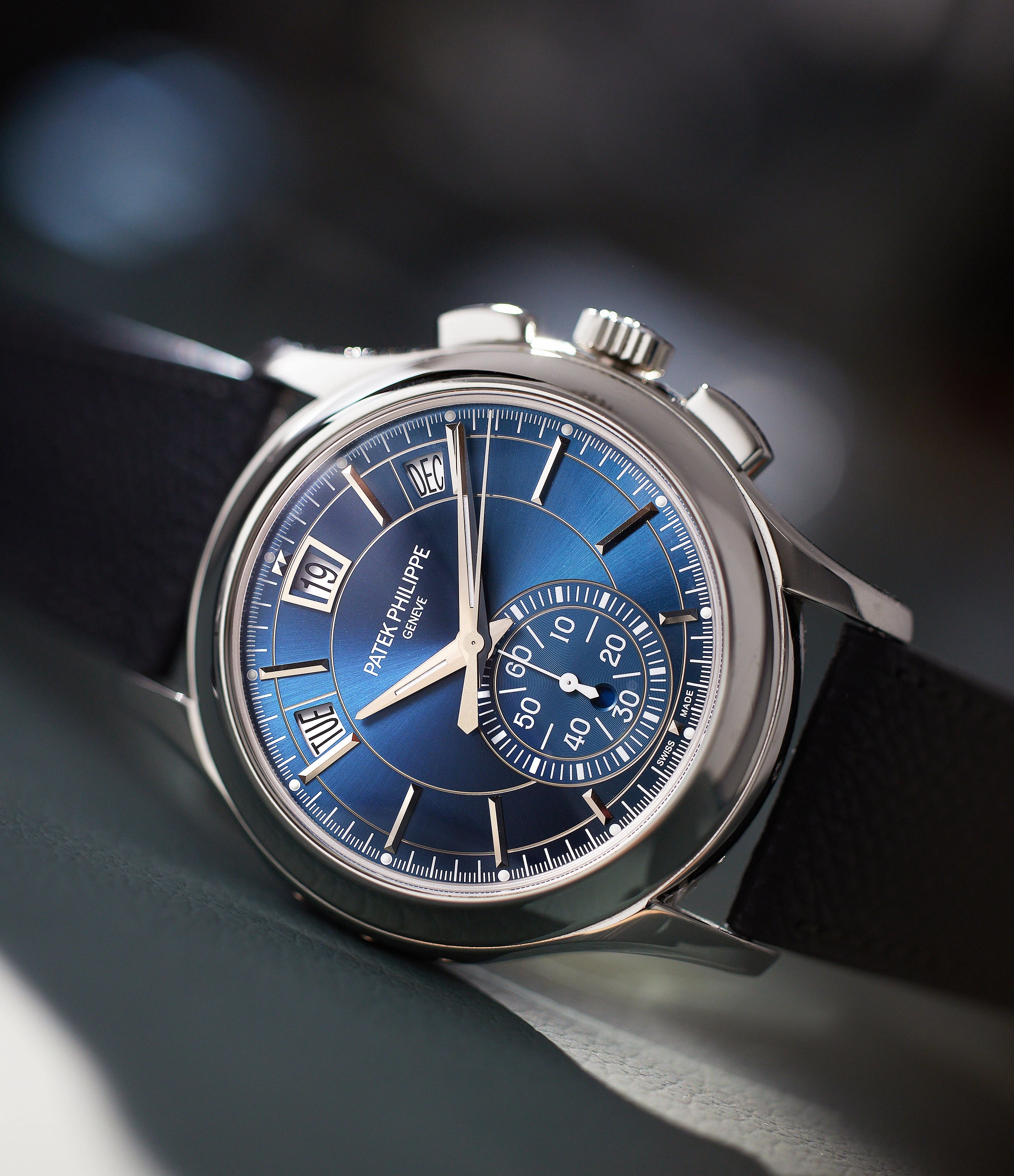 5905P | Annual Calendar | Chronograph | Platinum