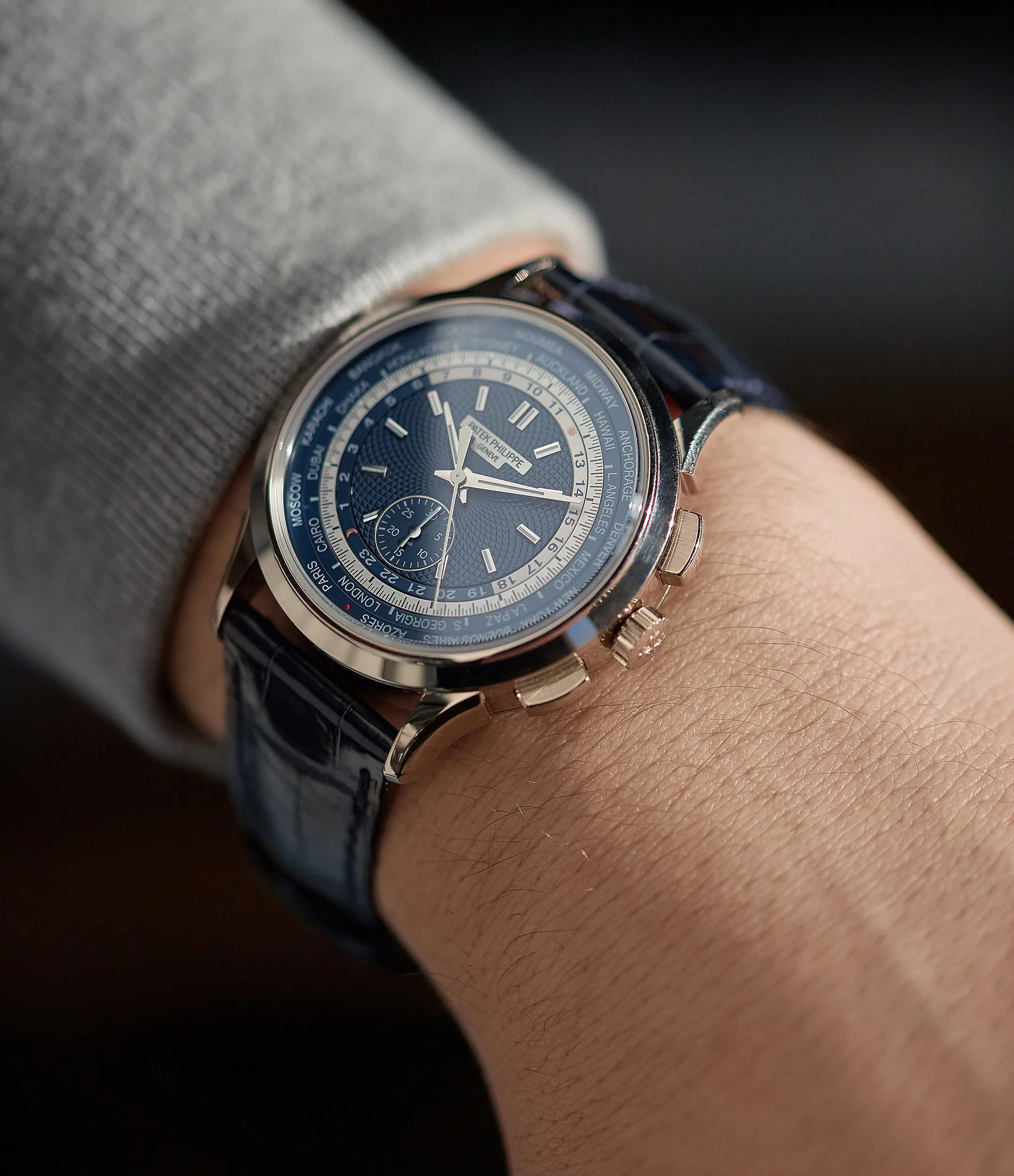 5930G-001 | World Time Chronograph Cal. CH 28-520 HU | White Gold