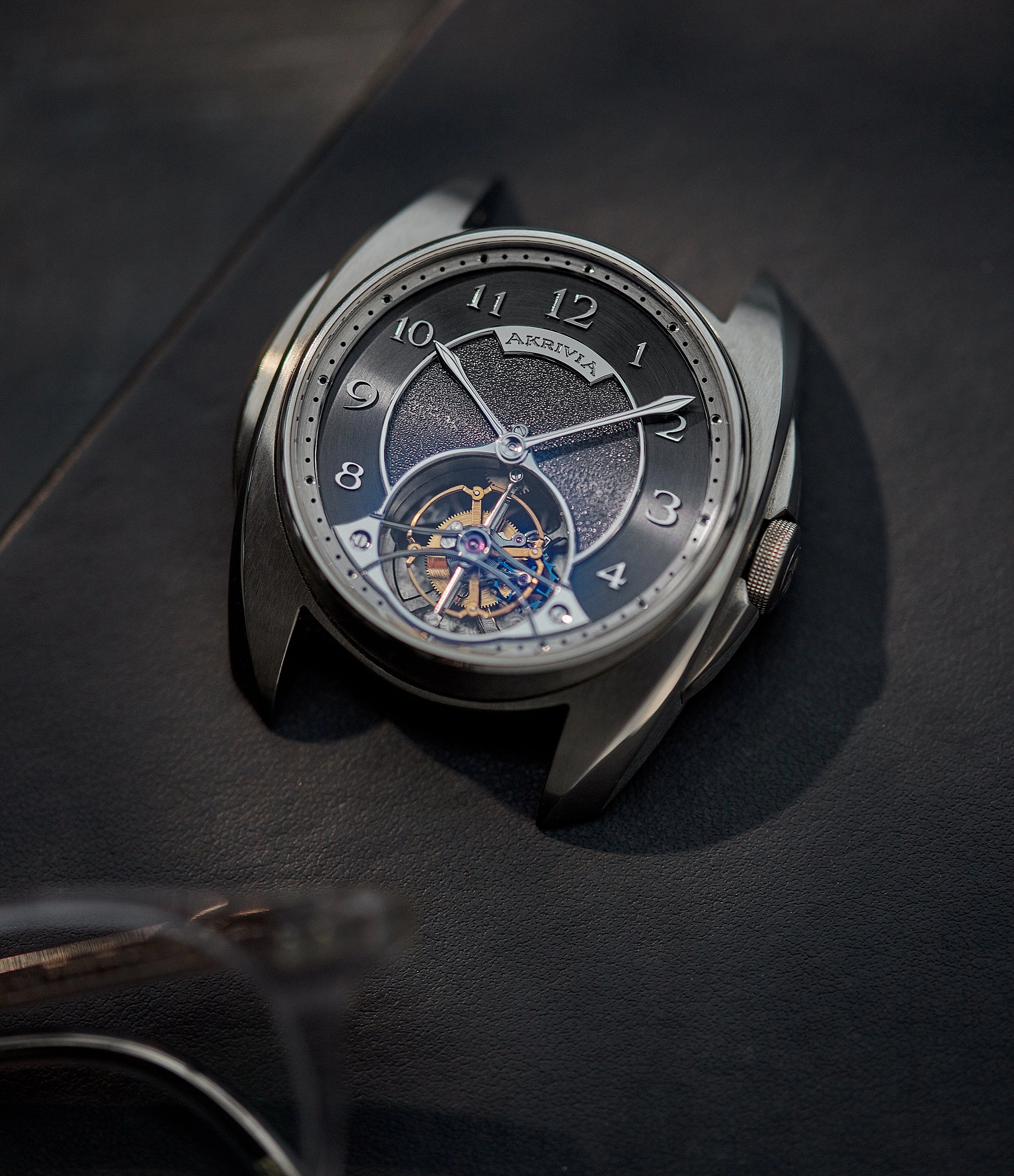 AK-05 | Unique Piece | Titanium