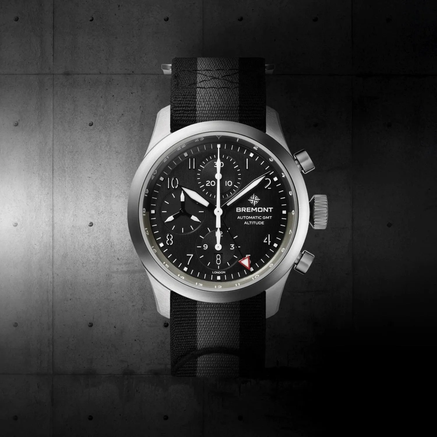 Altitude Chronograph GMT