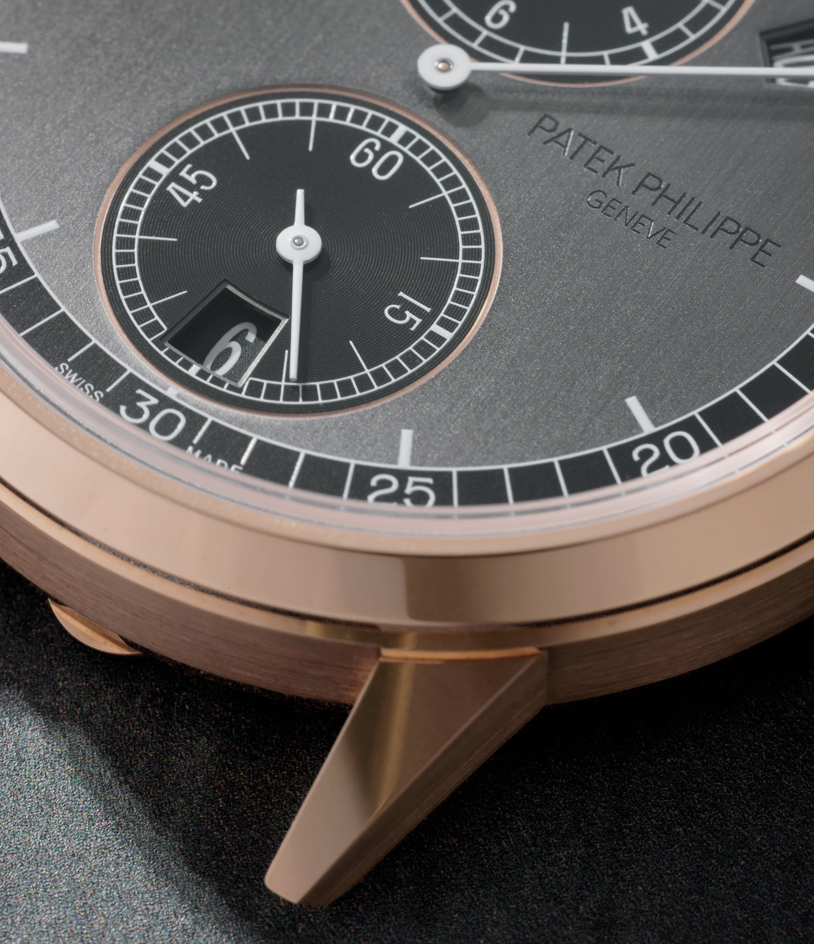 Annual Calendar Ref. 5235R-001 | Rose Gold