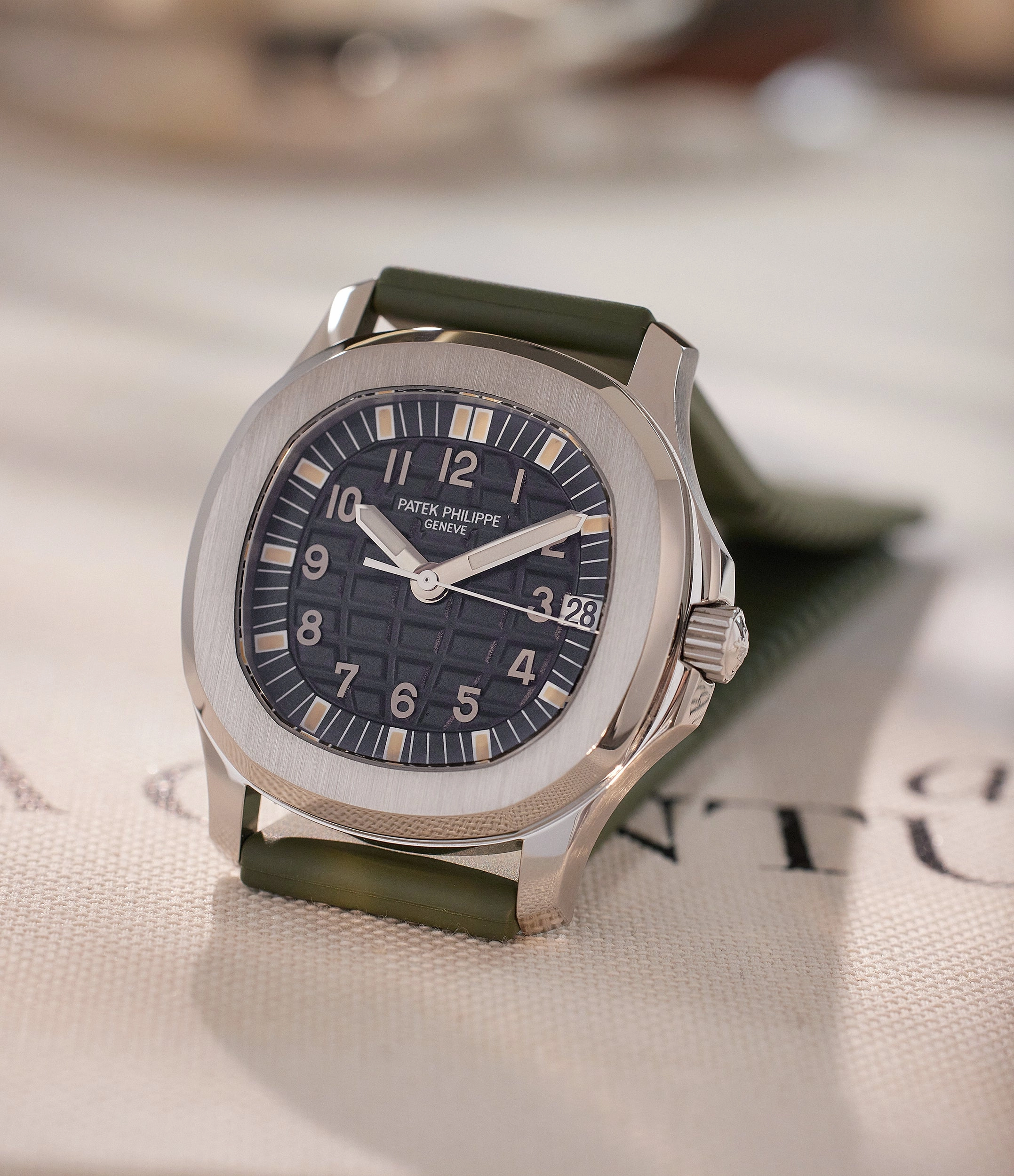 Aquanaut 5066 | Steel