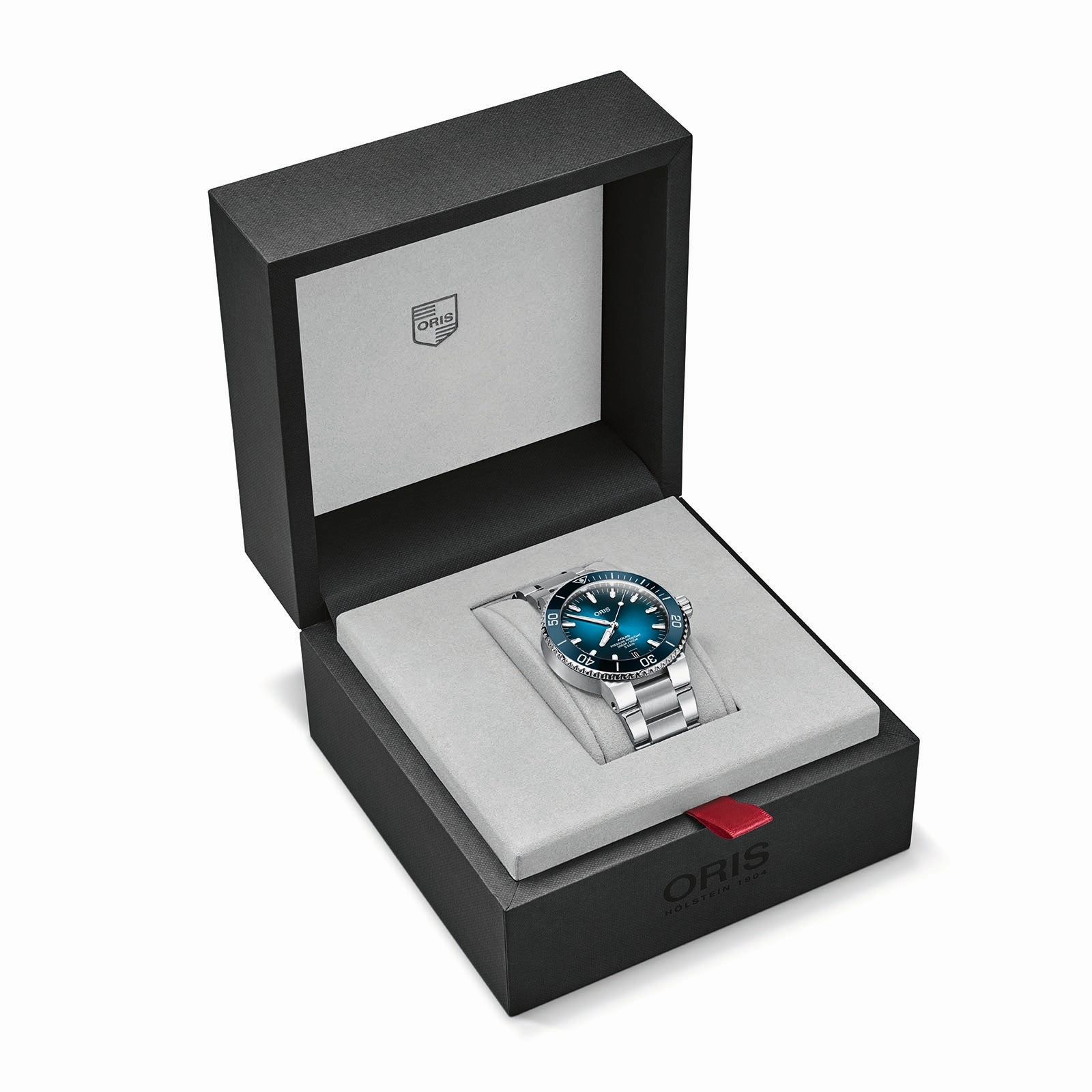 Aquis Date Calibre 400