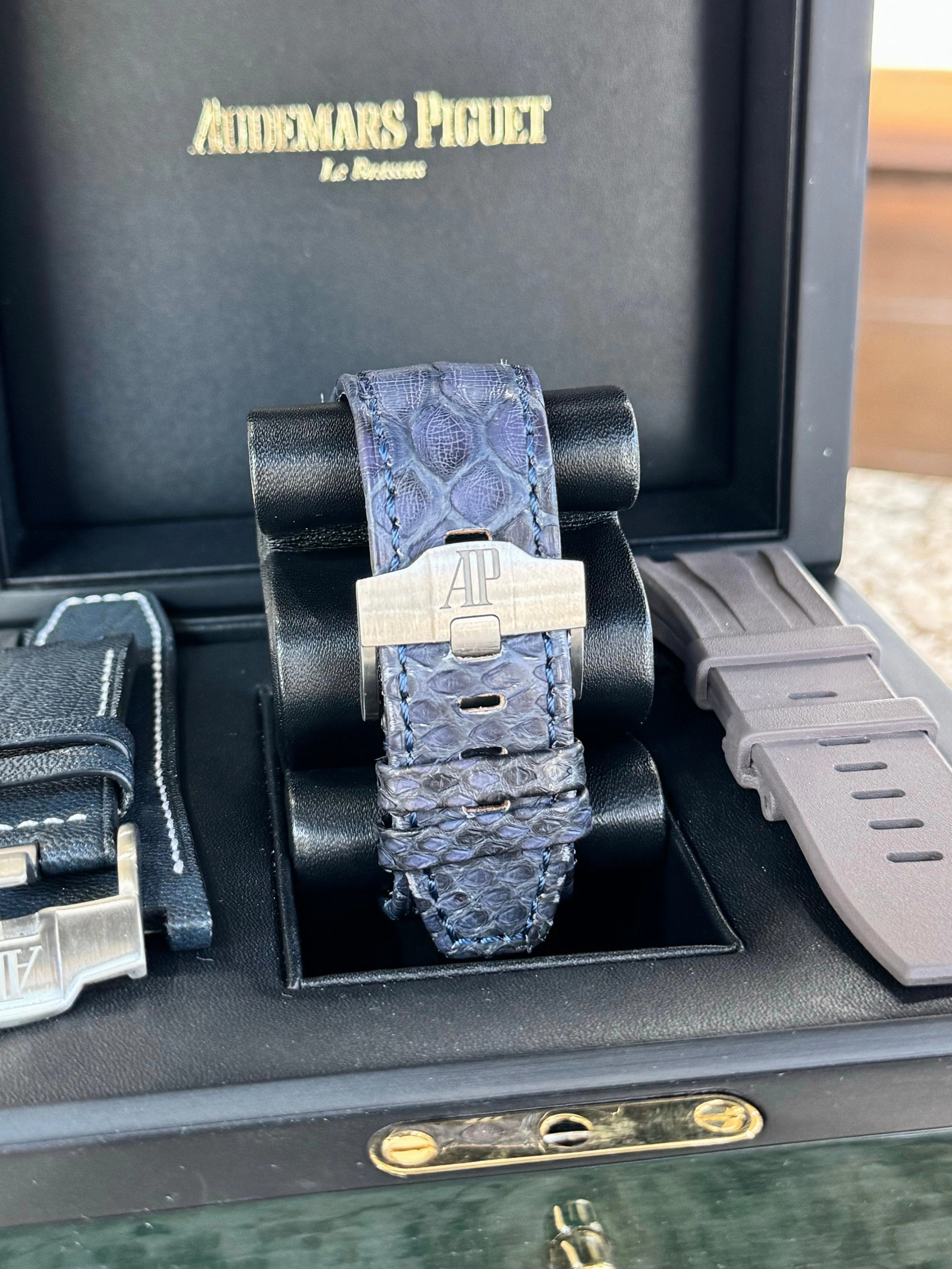 Audemars Piguet Royal Oak Offshore Selfwinding Chronograph 26400IO