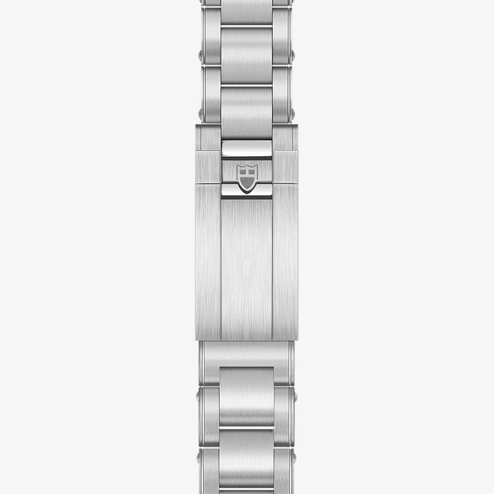 Black Bay Chrono
