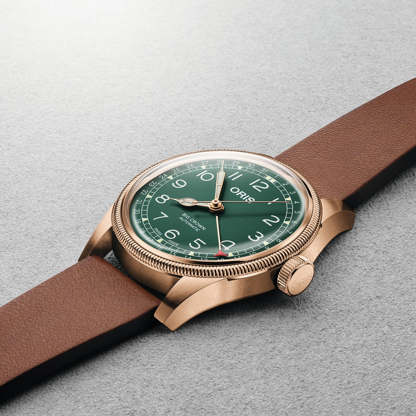 Bronze Big Crown Pointer Date 80th Anniversary Edition