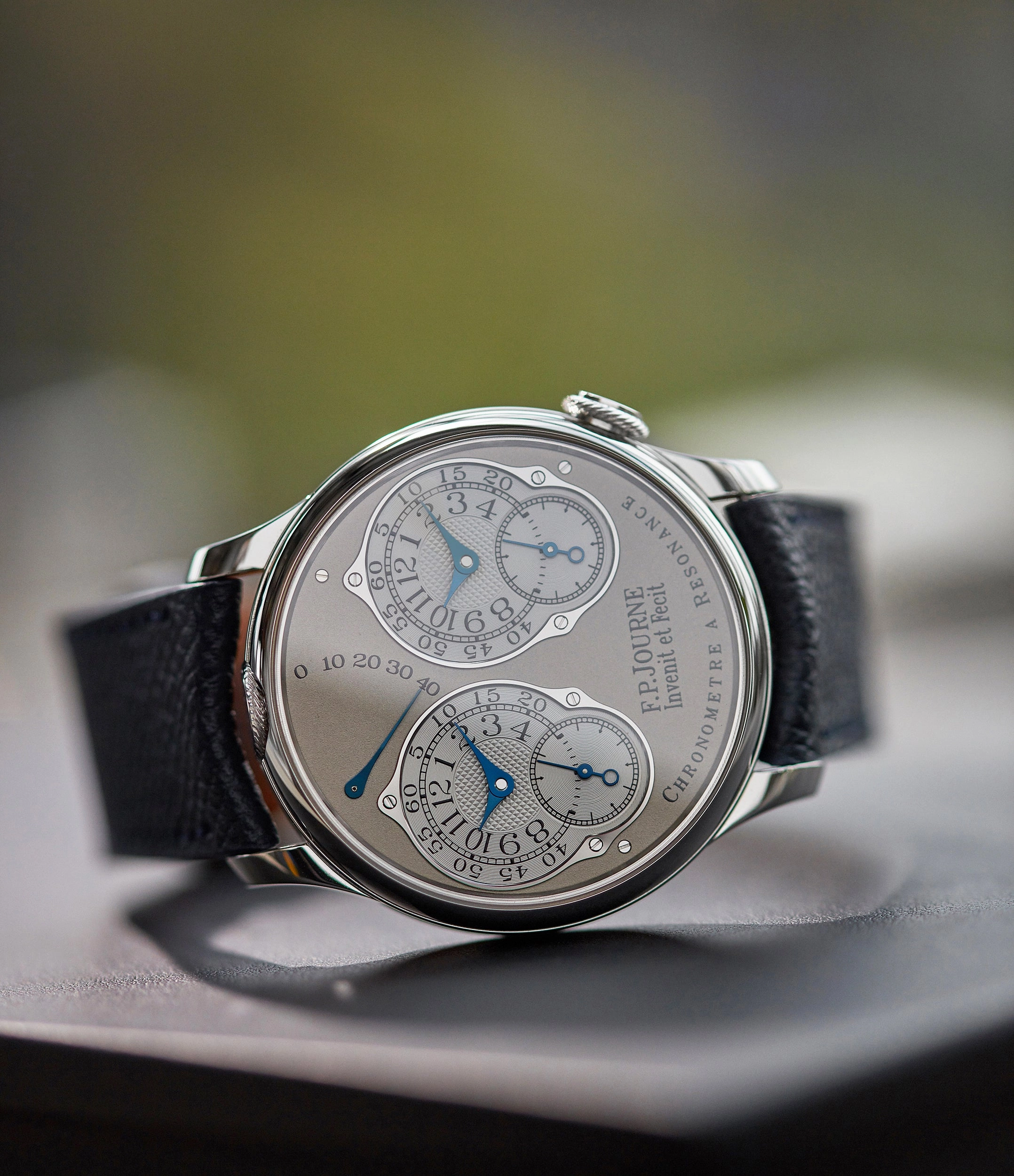 Chronomtre  Rsonance | Gold Movement | Platinum
