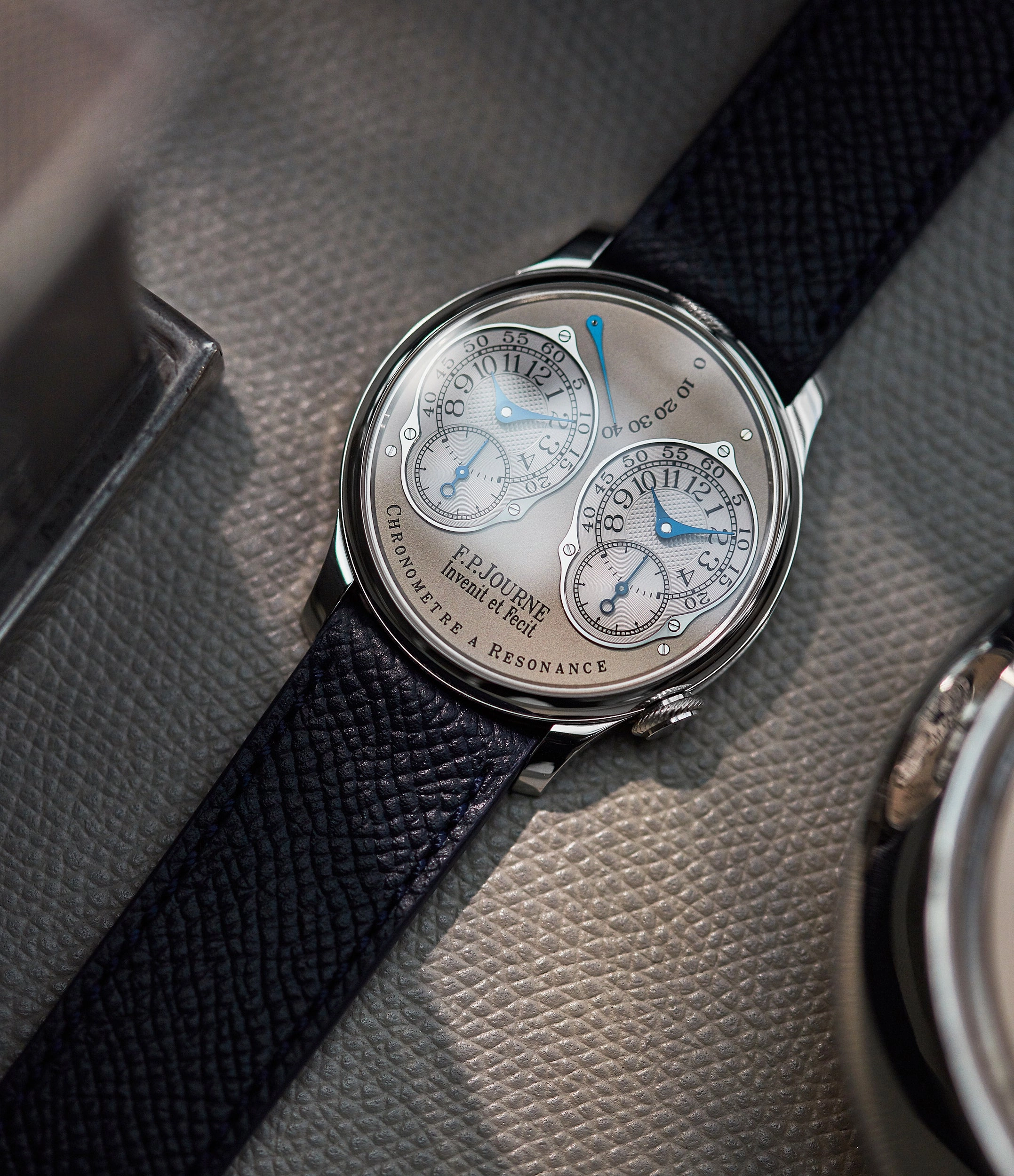 Chronomtre  Rsonance | Gold Movement | Platinum