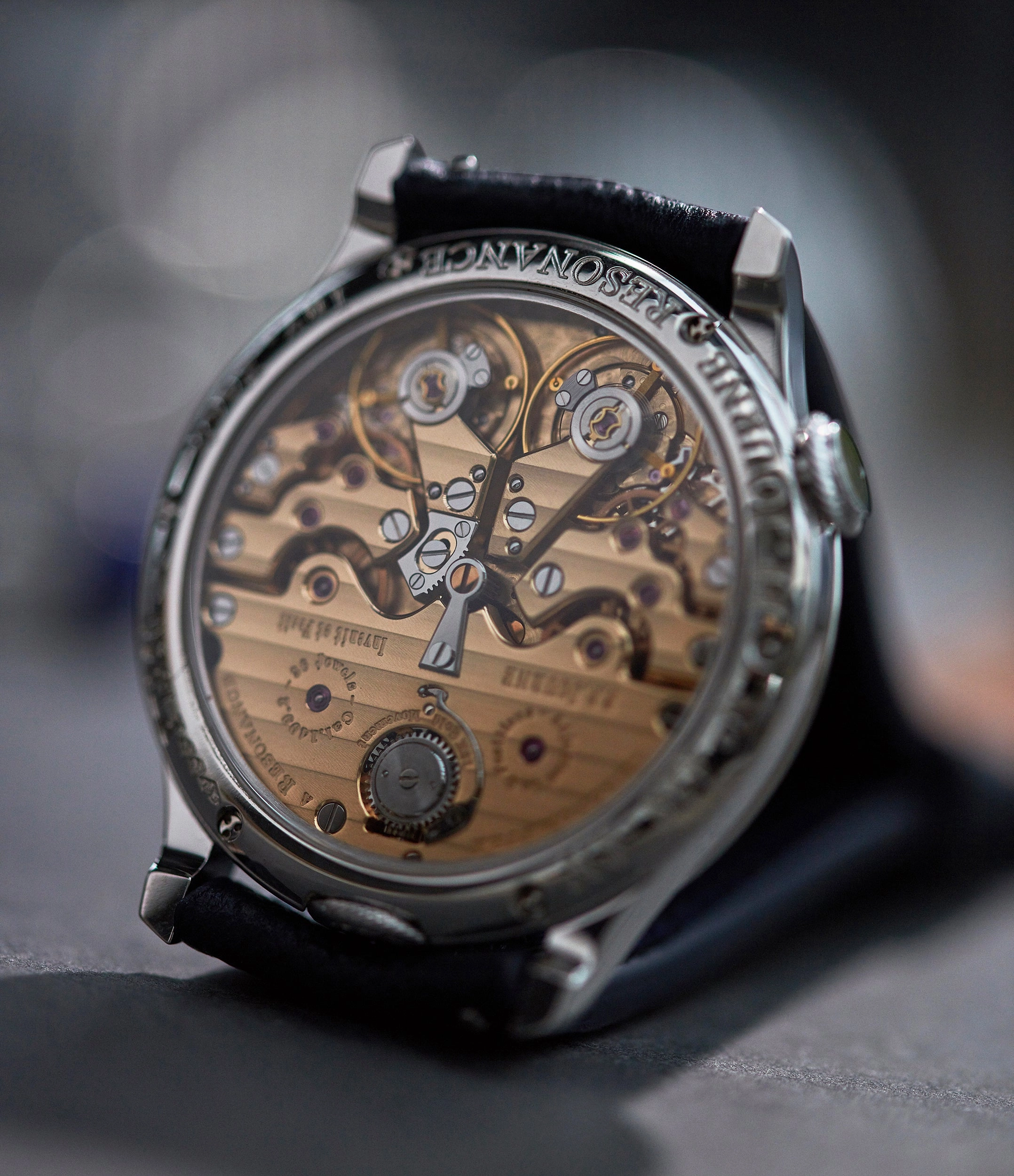 Chronomtre  Rsonance | Gold Movement | Platinum