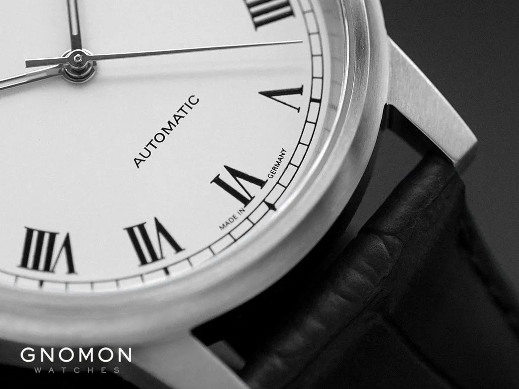 Classic White Roman 7H169-L - Sapphire