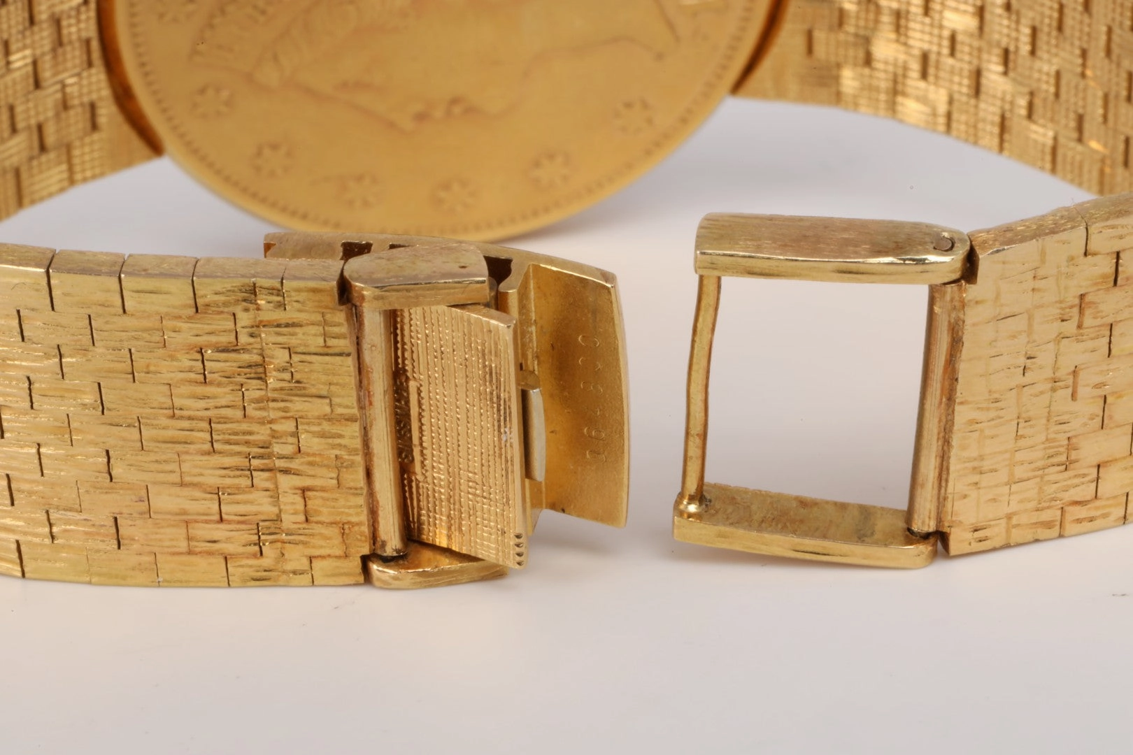 Corum $20 Liberty Head Double Eagle 18k Yellow Gold 35mm Quartz Watch (100.19g.)