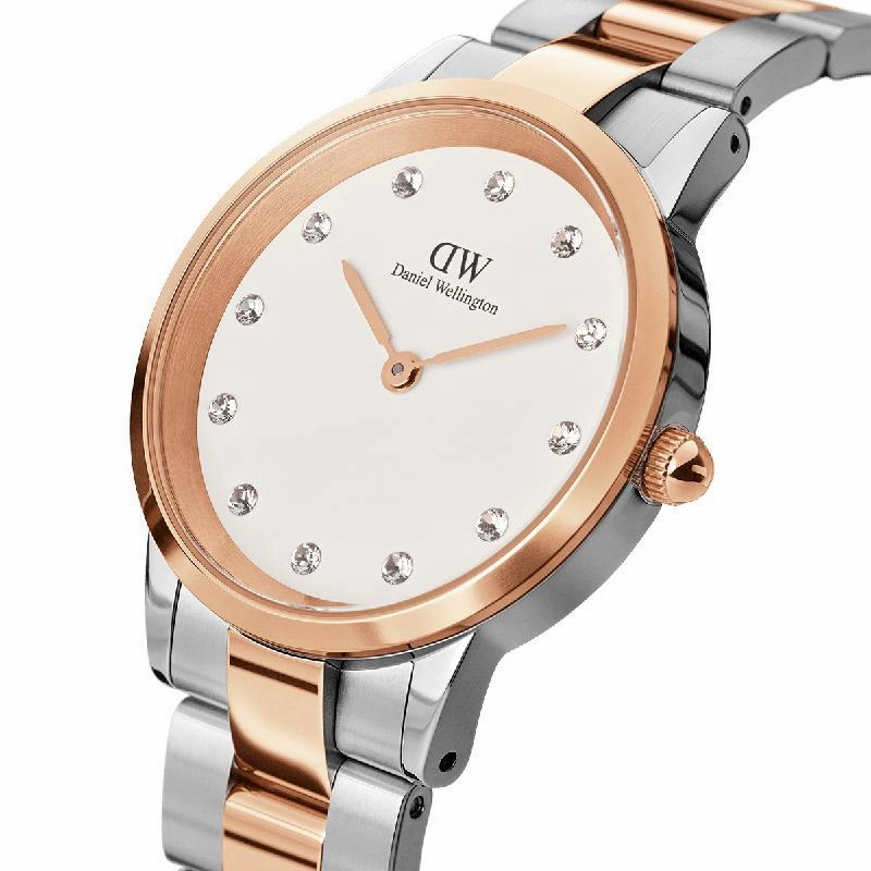 Daniel Wellington Iconic Link Lumine Rose Gold Watch 32mmn