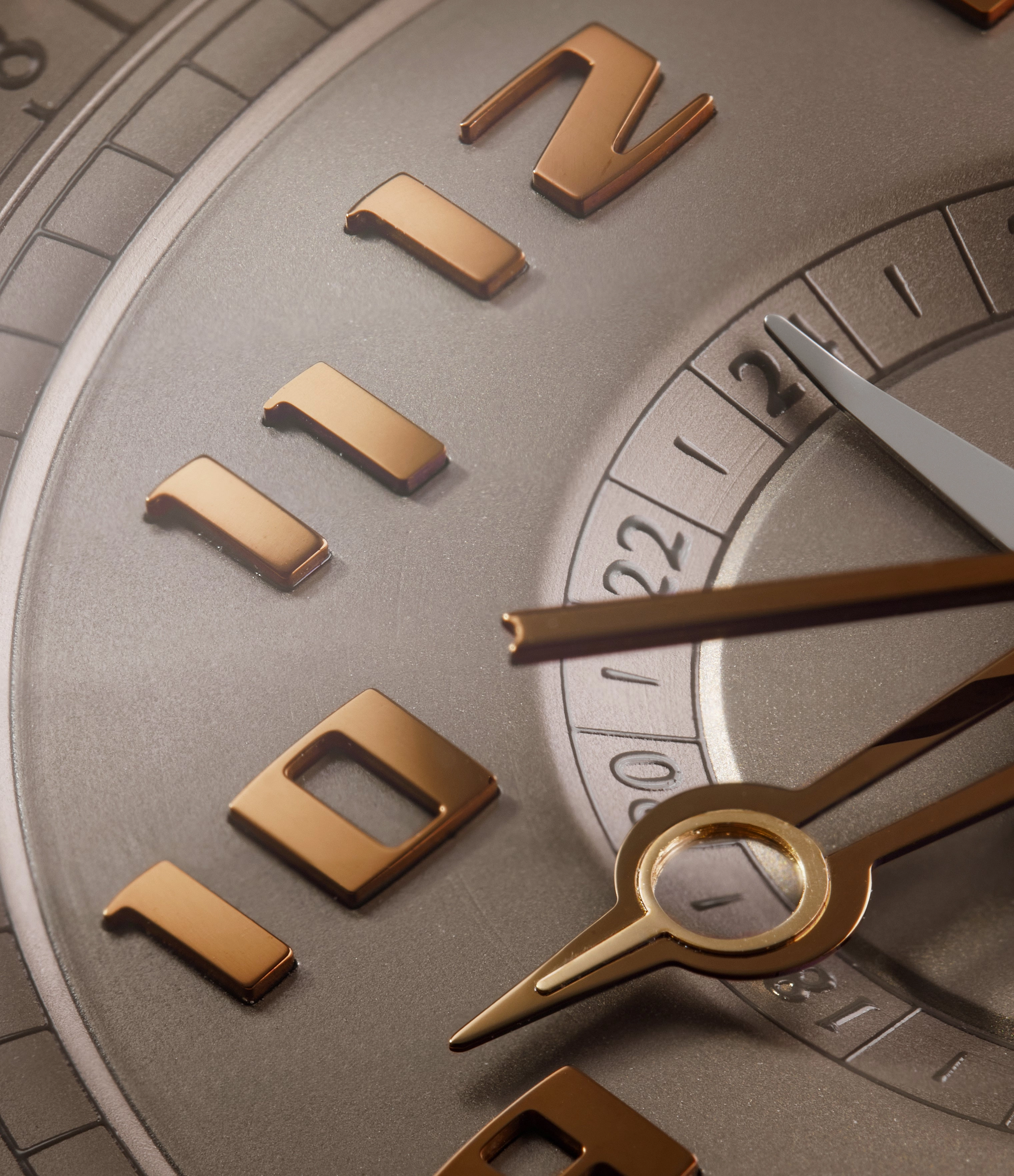 DB28 Maxichrono | CS151 | Rose Gold & Zirconium