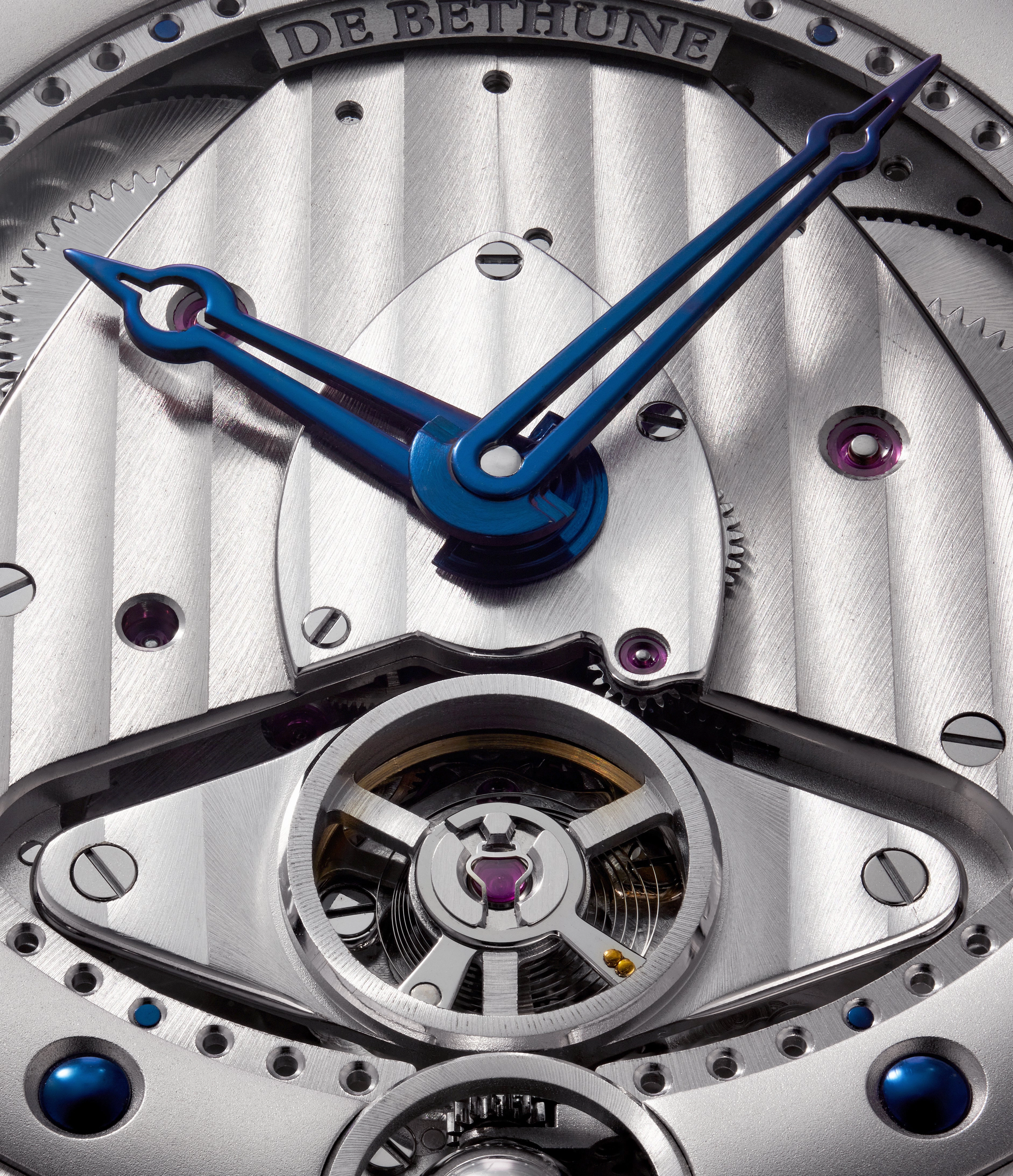 DBS W | White Gold