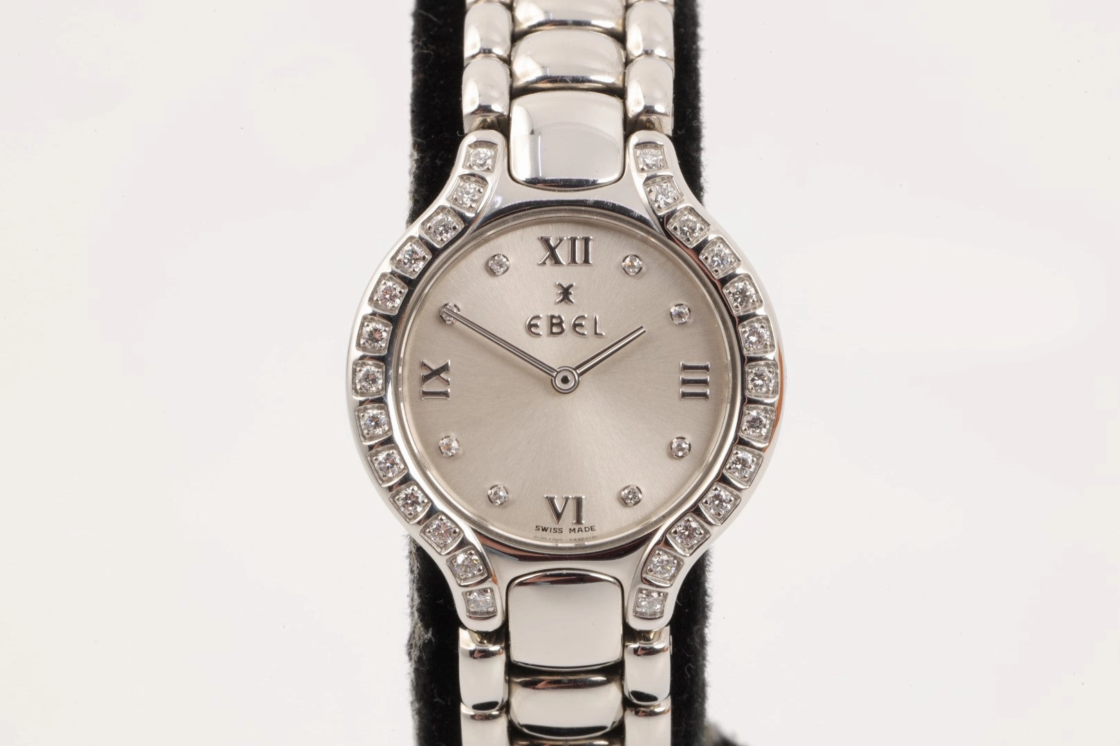 Ebel Beluga E9976418 Stainless Steel & Diamond 25mm Ladies Watch (Box&Papers)
