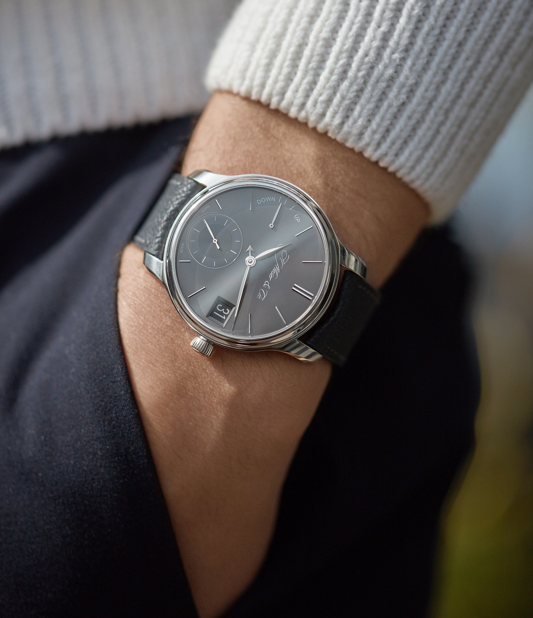 Endeavour Perpetual Calendar | Platinum