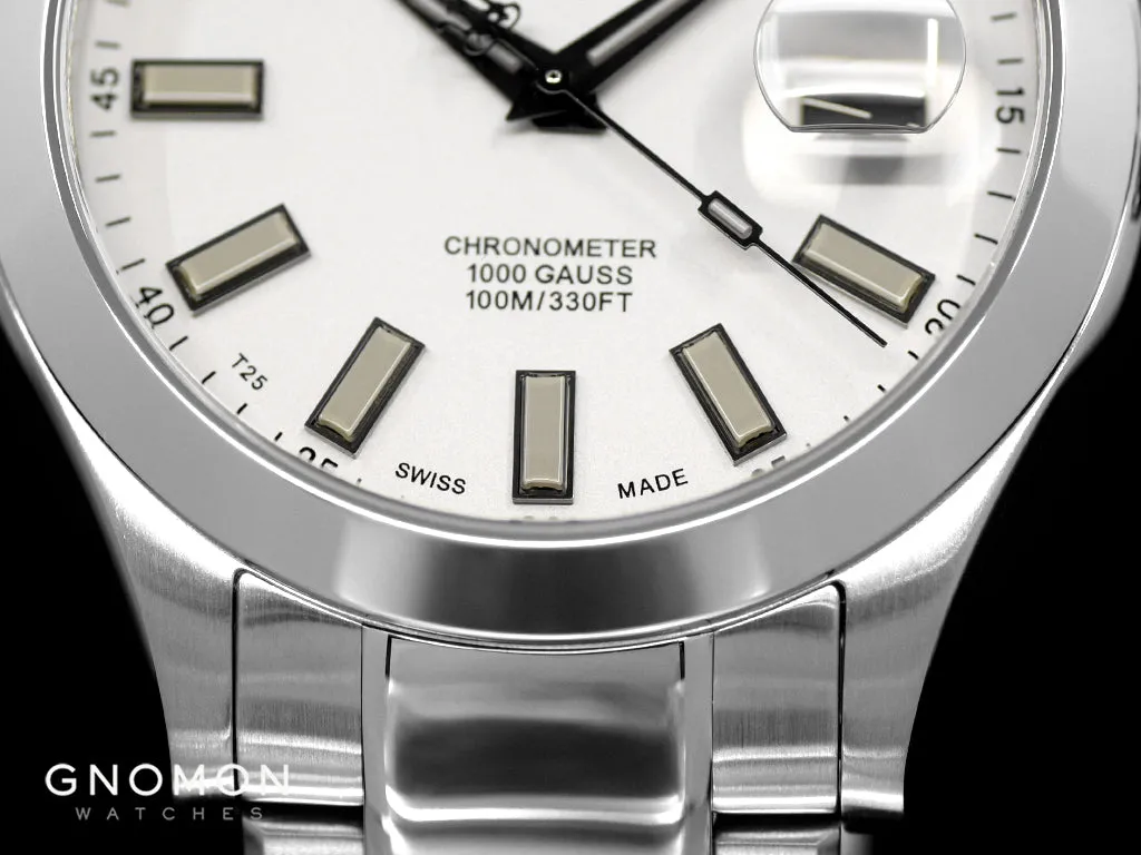 Engineer III Marvelight Chronometer White Ref. NM9026C-S6CJ-WH - 904L Steel