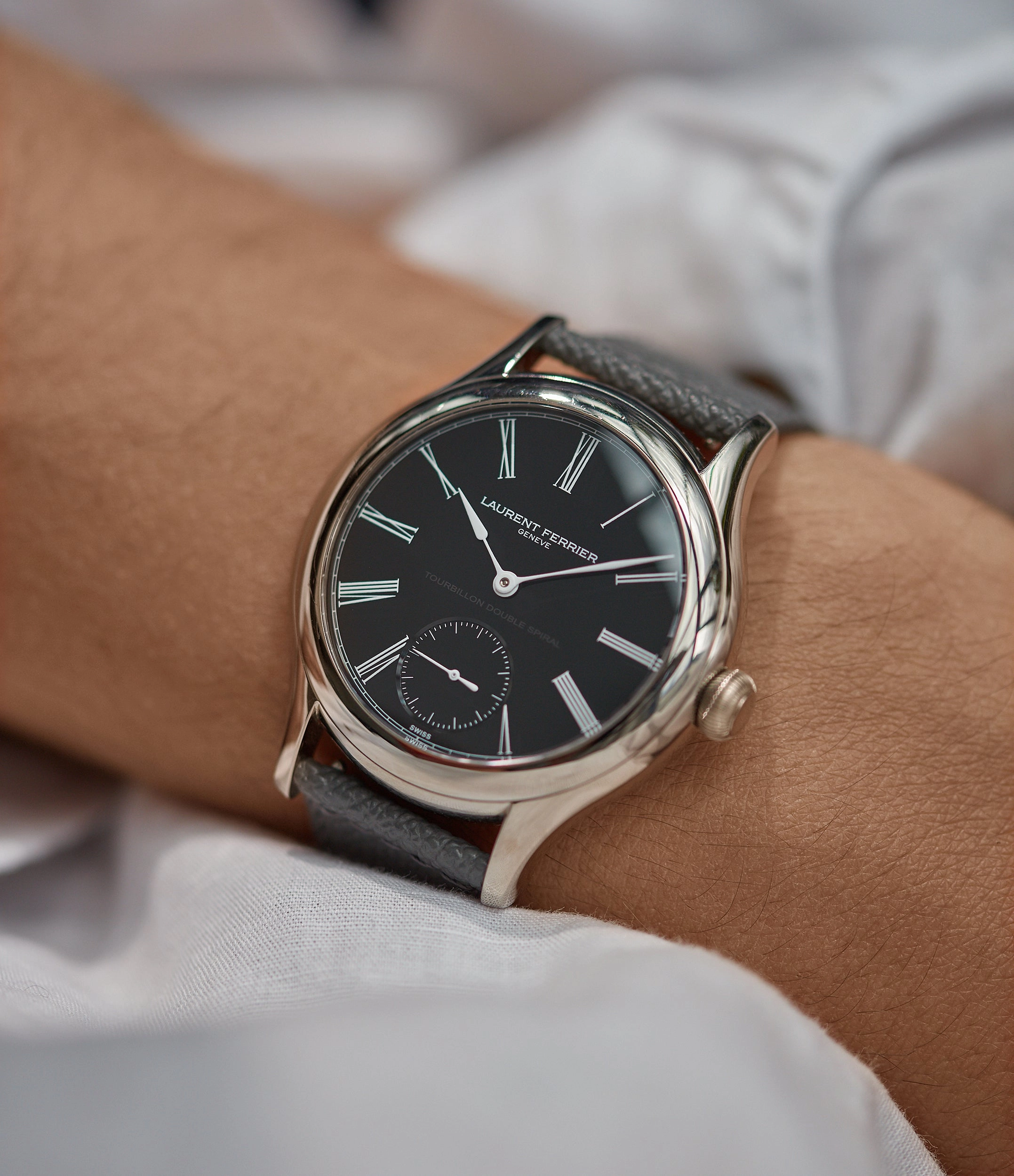 Galet Classic Tourbillon | White Gold