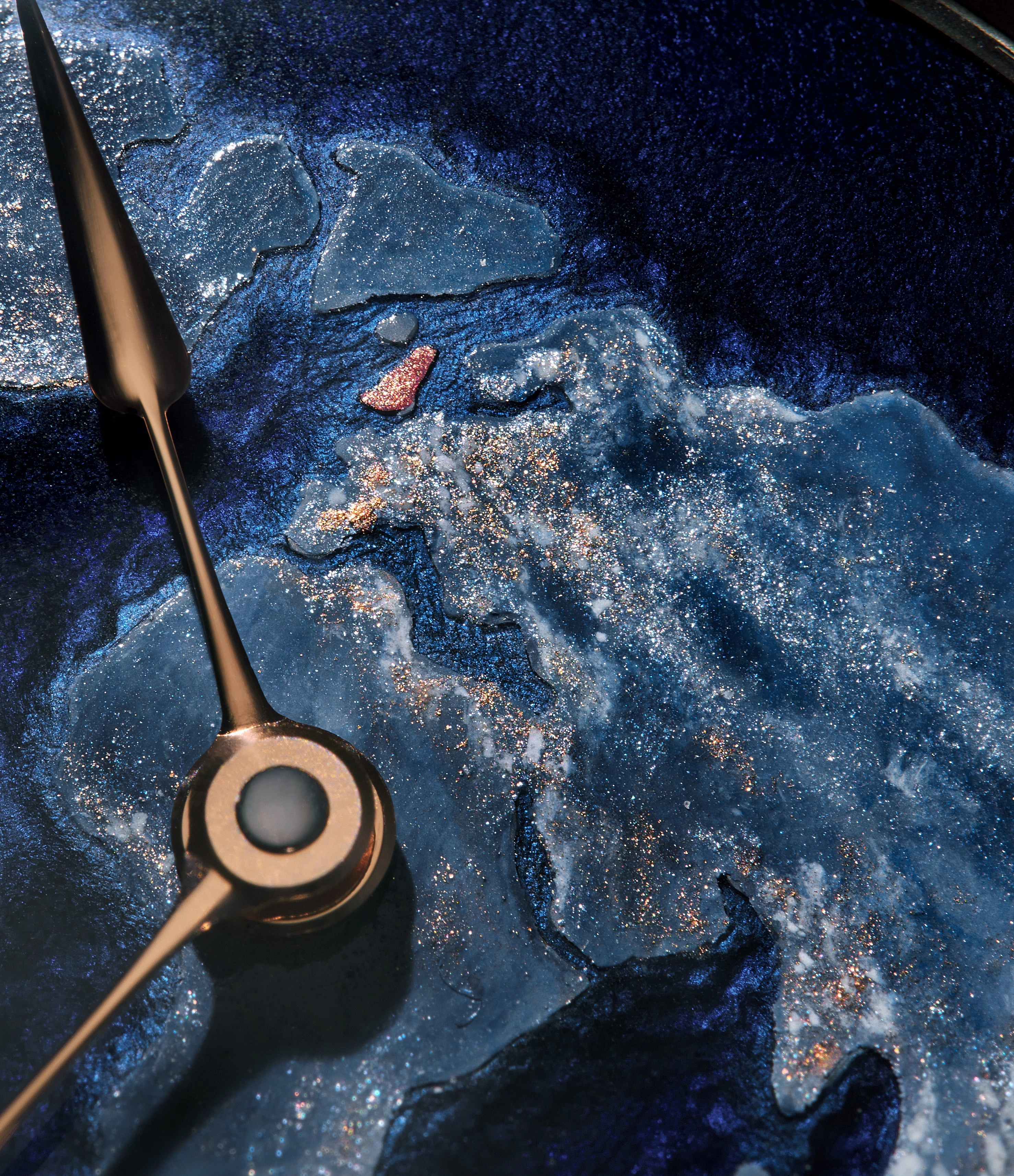 Galet Traveller | World Enamel Dial | Red Gold