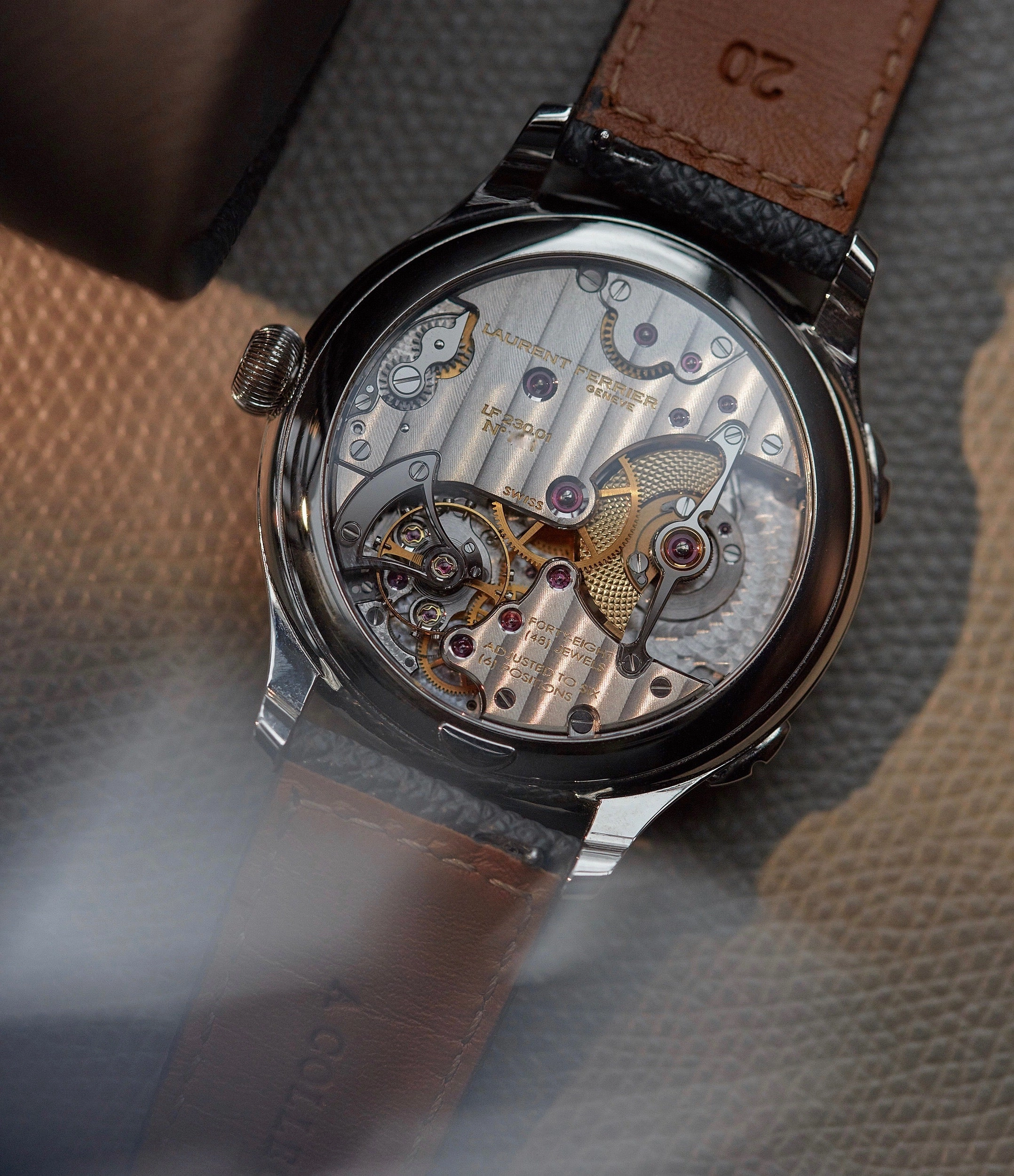 Galet Traveller Boral LF 230.01 | Luminous Sector Dial | Steel