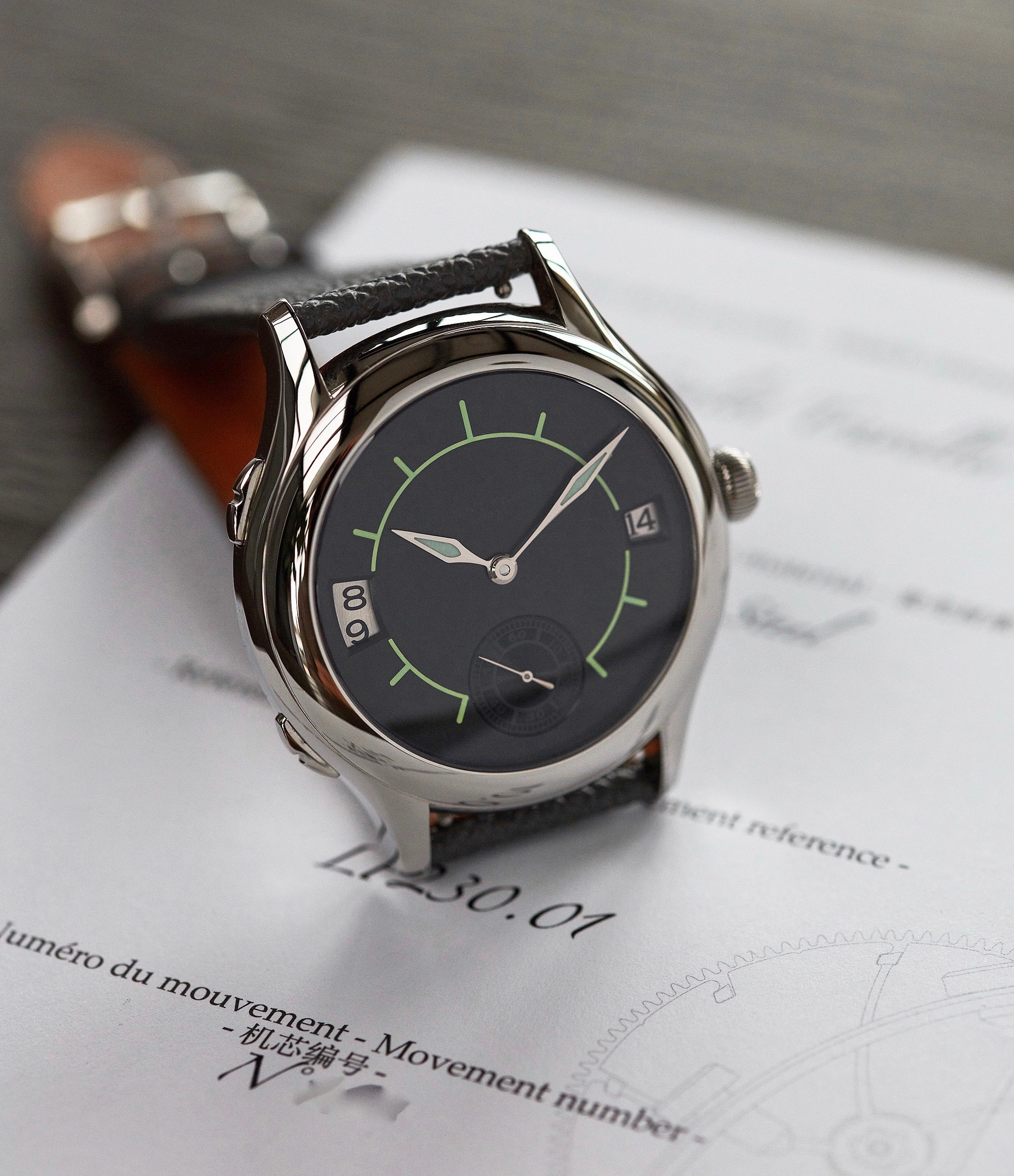Galet Traveller Boral LF 230.01 | Luminous Sector Dial | Steel