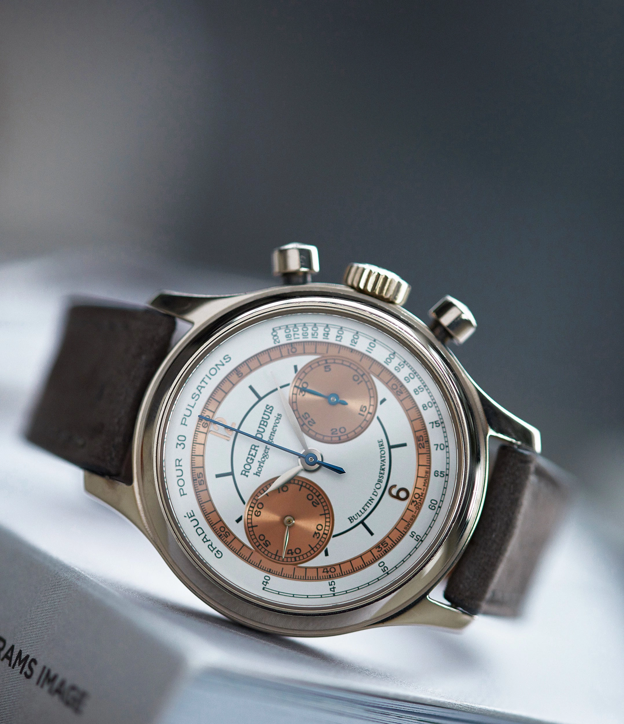 Hommage Chronograph H37 560 | White Gold