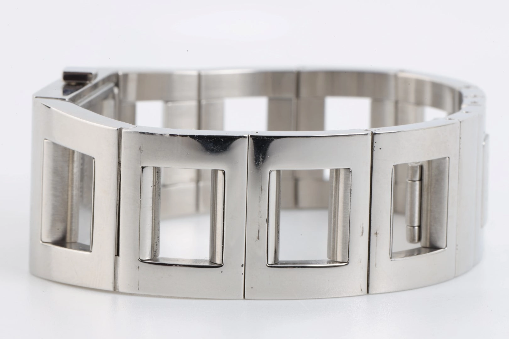 Lalique Bacchantes 13221 Stainless Steel 23mm Ladies Watch