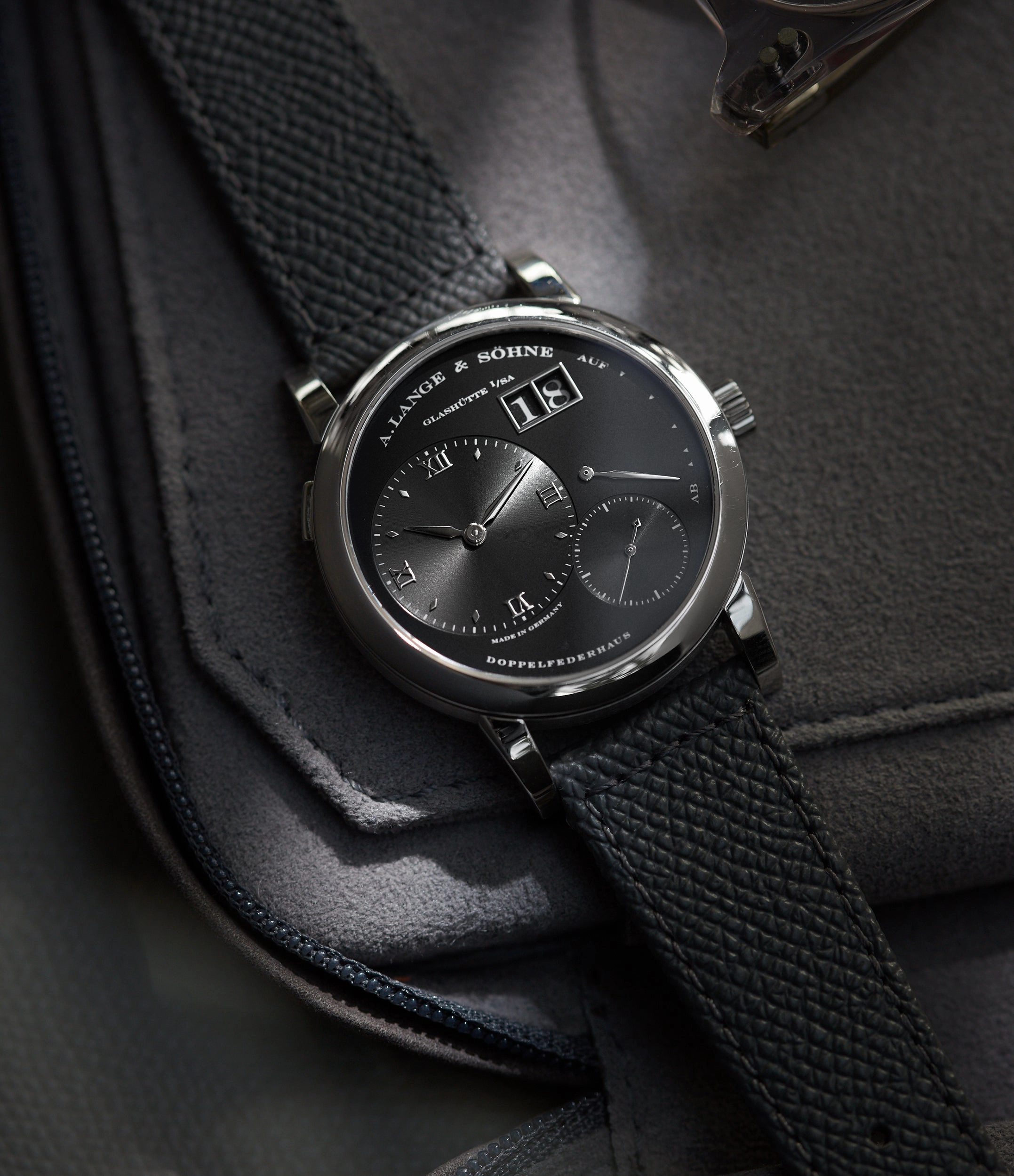 Lange 1 'Darth' | Platinum