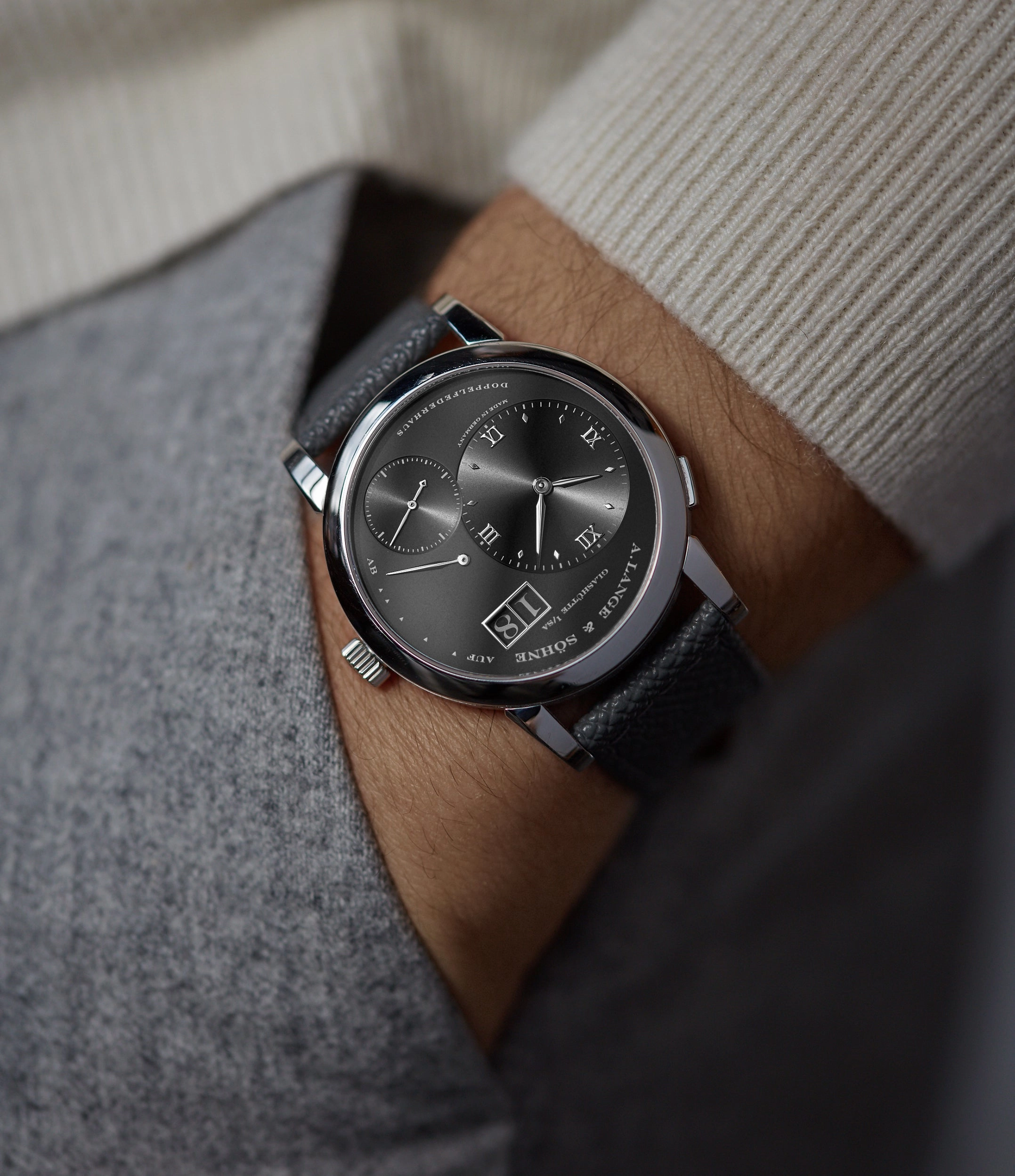 Lange 1 'Darth' | Platinum