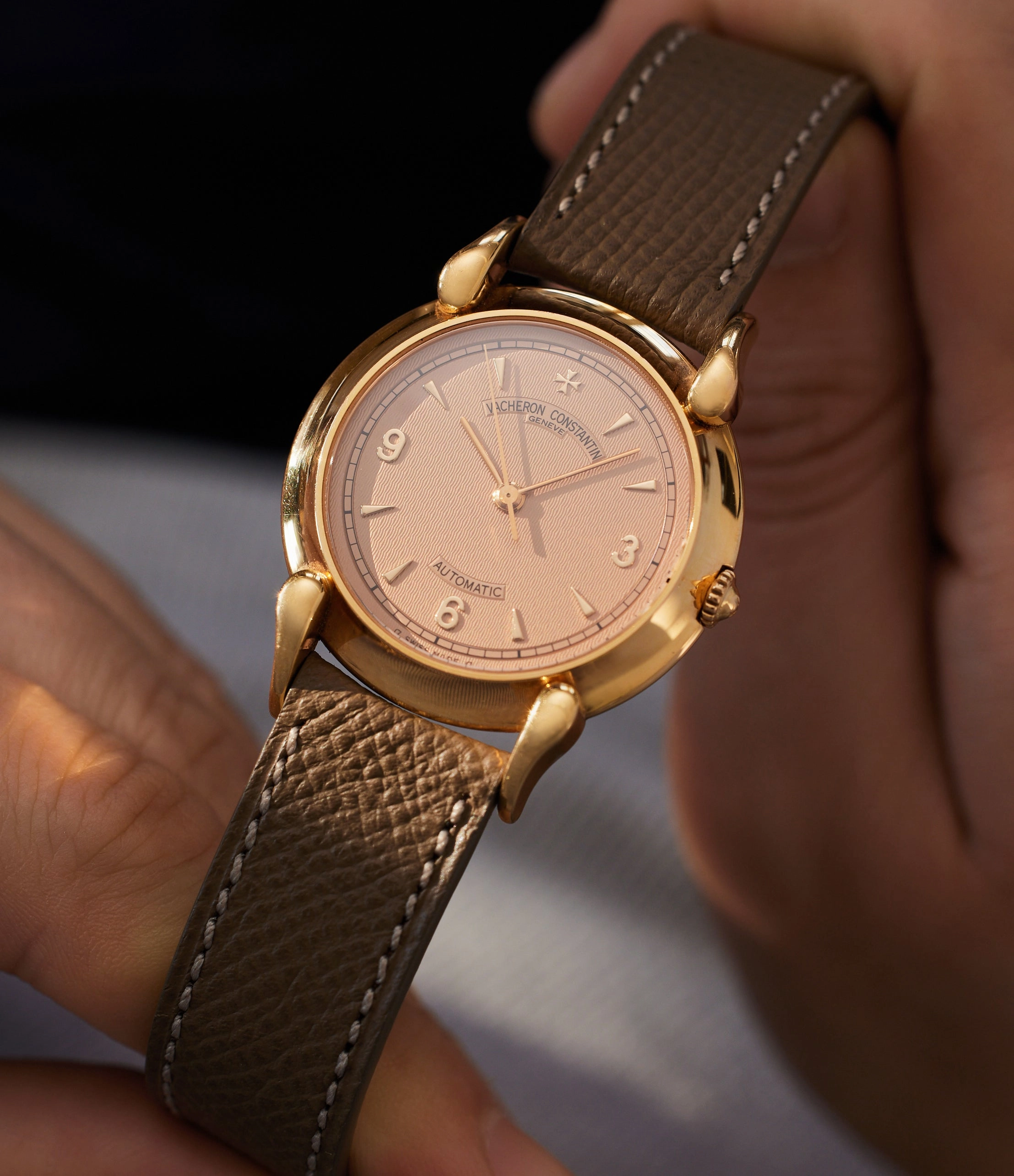Les Historiques reference 48003 | Rose Gold