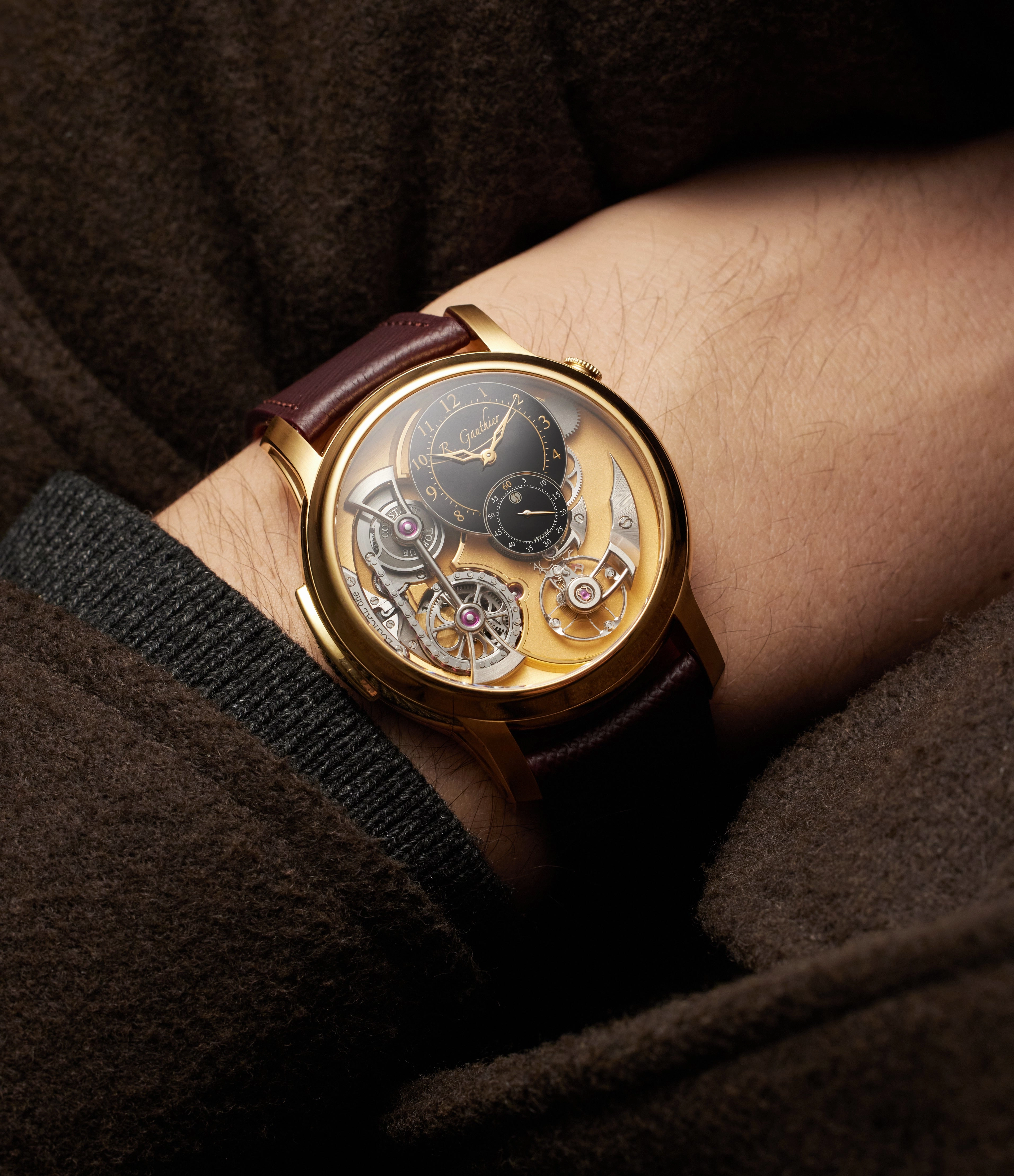 Logical One | Yellow Gold
