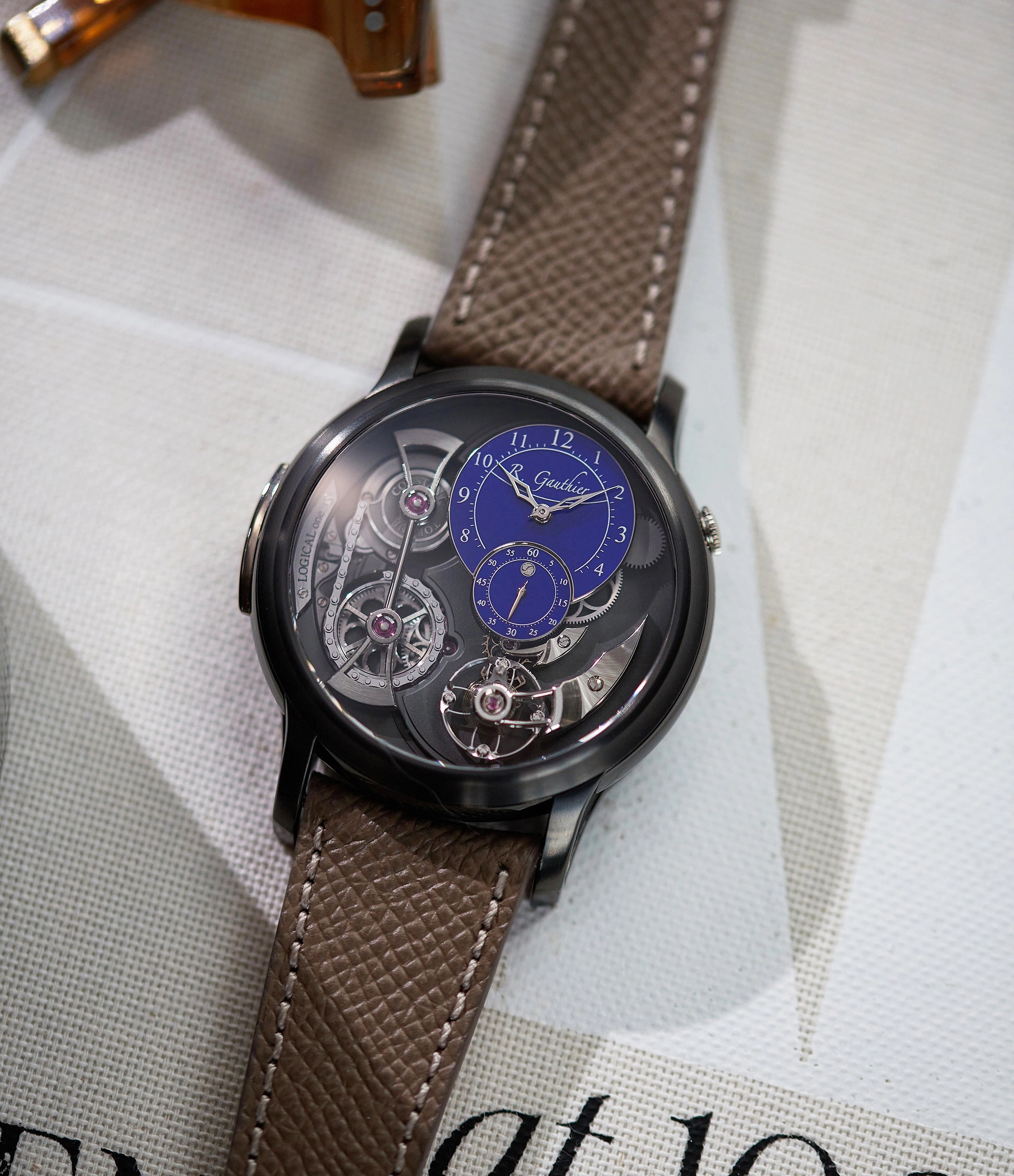 Logical One BTG | Titanium