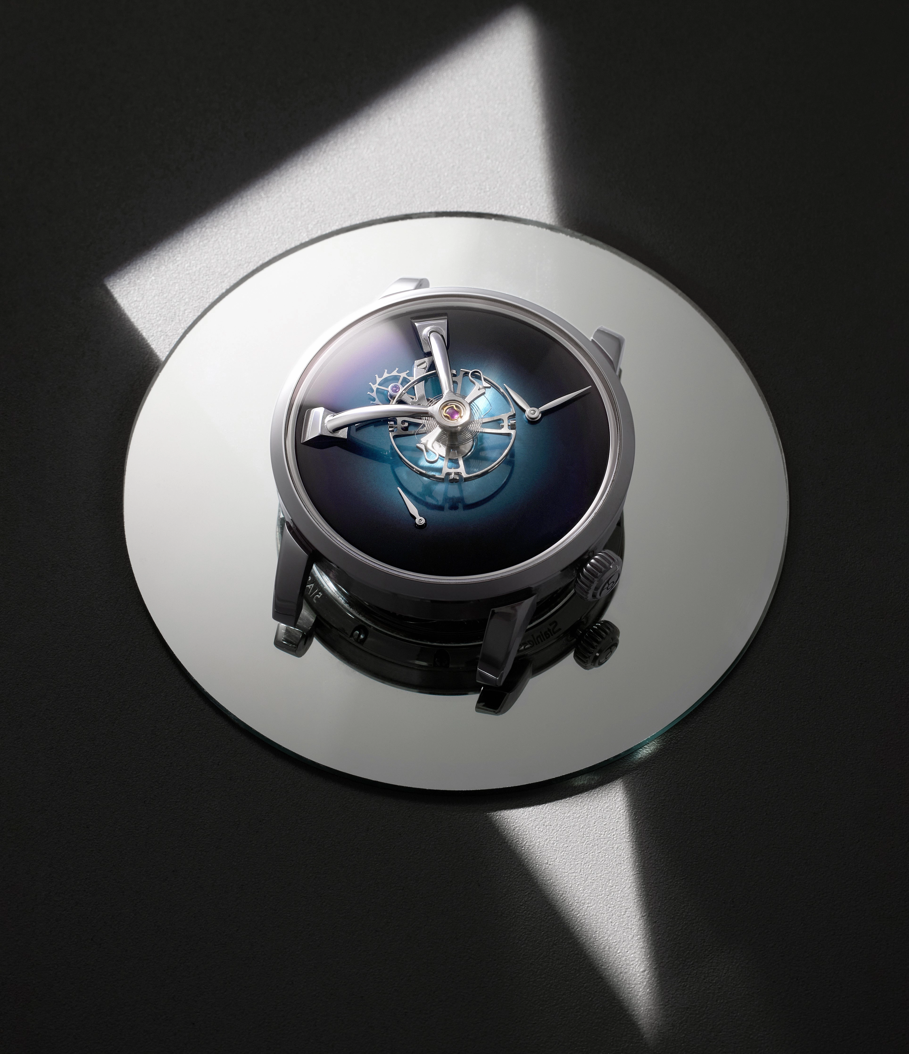 MB&F x H. Moser & Cie LM101 | Funky Blue | Stainless Steel