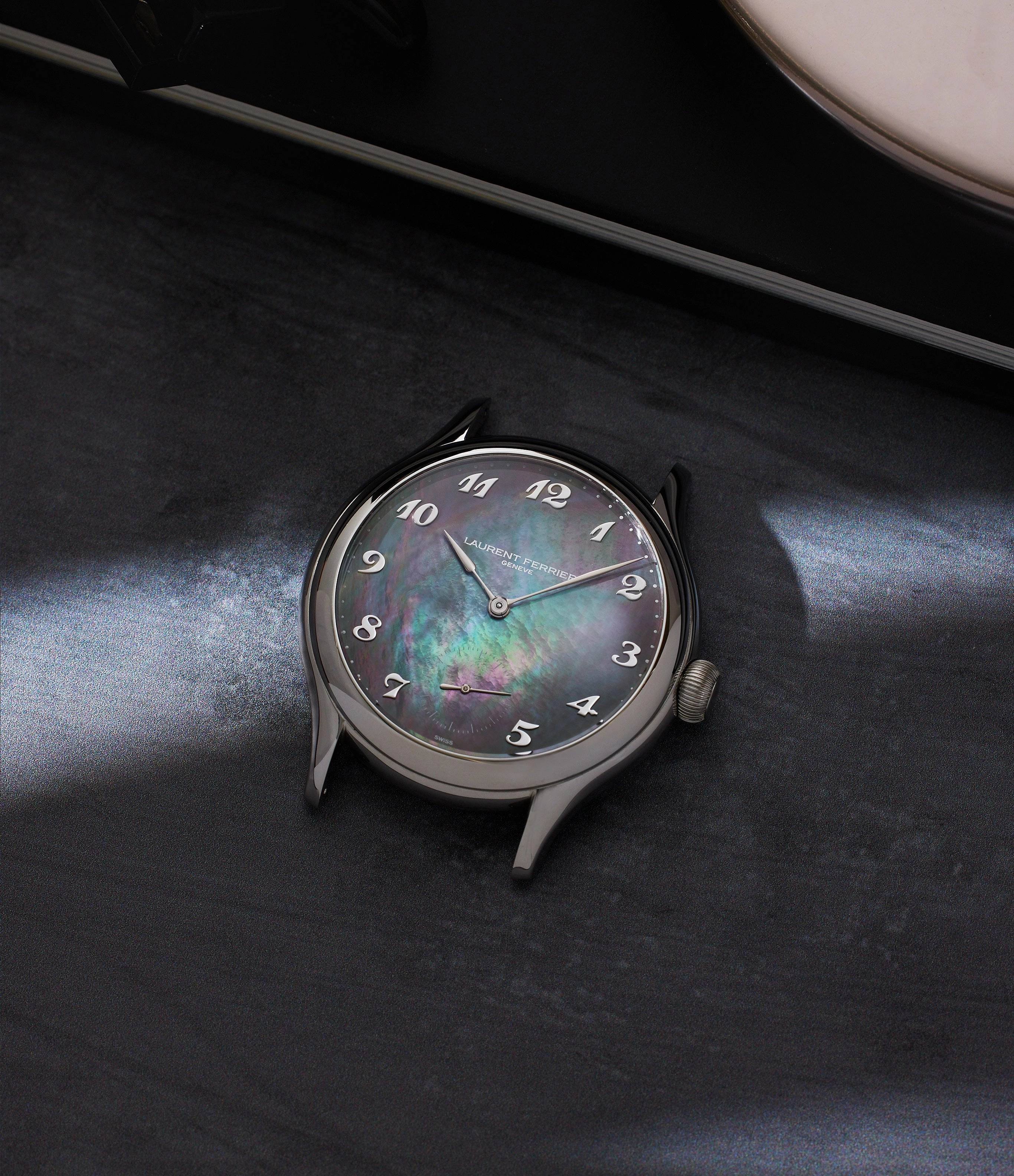 Micro-Rotor Mother of Pearl | Stainless Steel