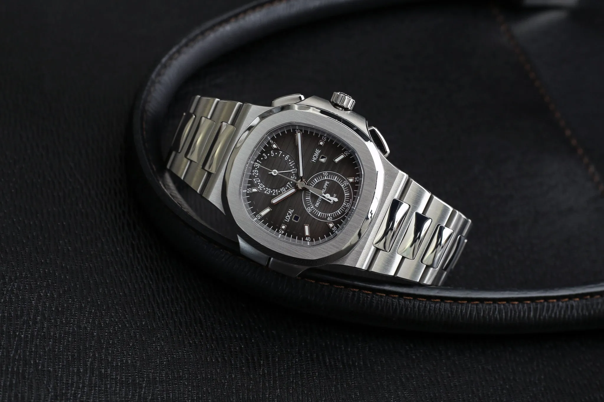 Nautilus 5990/1A-001 | Travel Time Chronograph | Steel