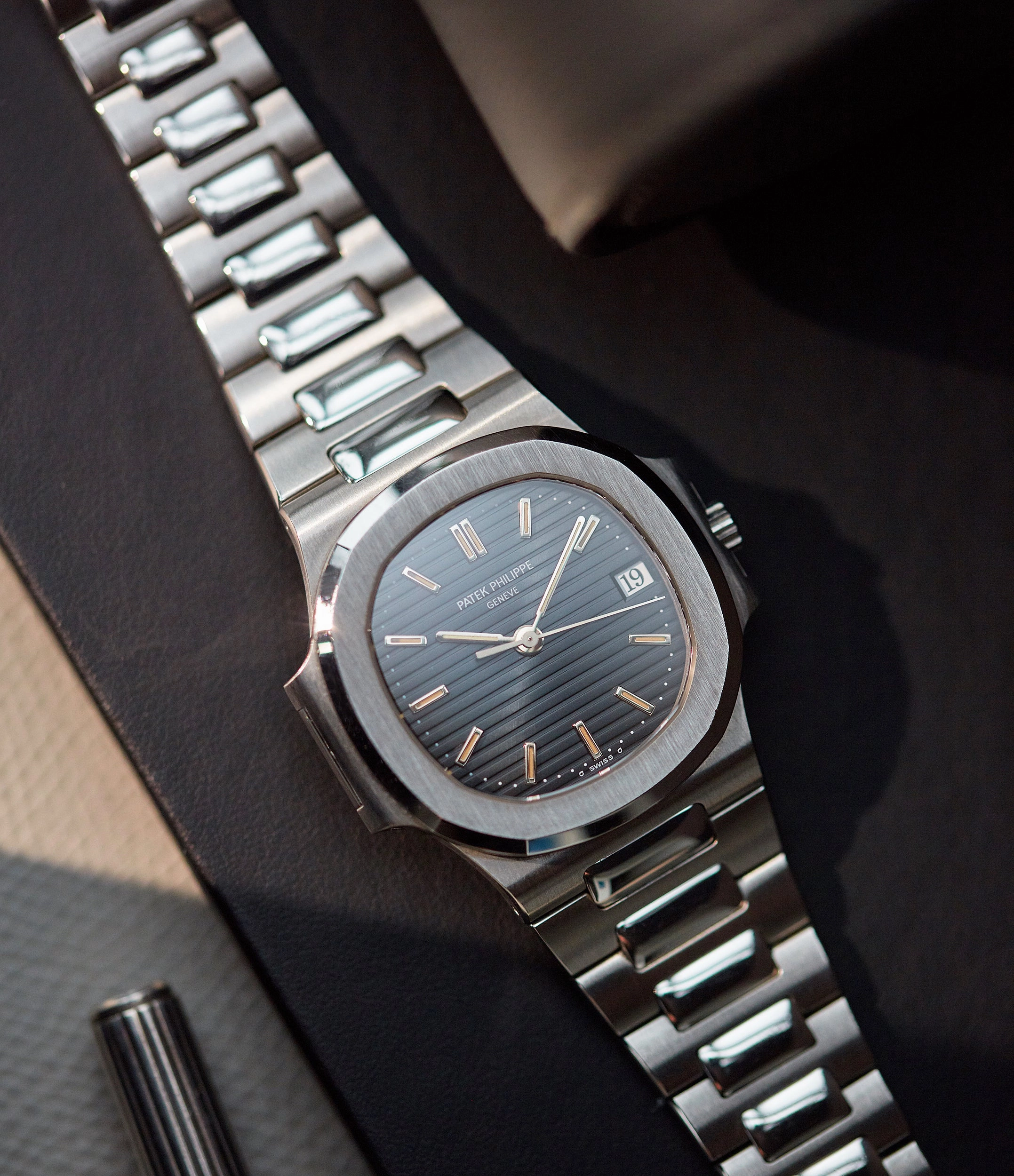 Nautilus 3800/1A | Steel
